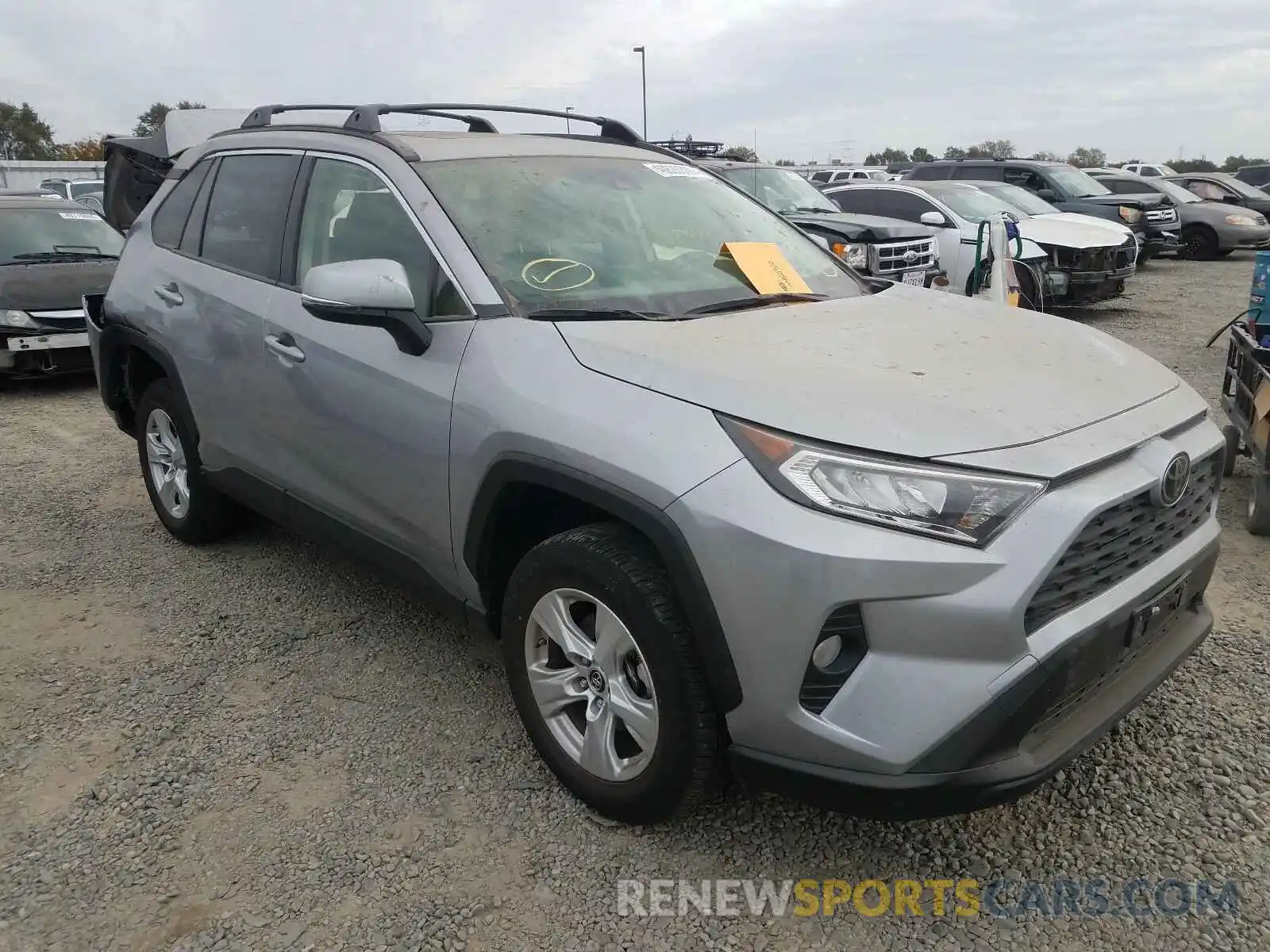 1 Фотография поврежденного автомобиля JTMP1RFV6KD517978 TOYOTA RAV4 2019