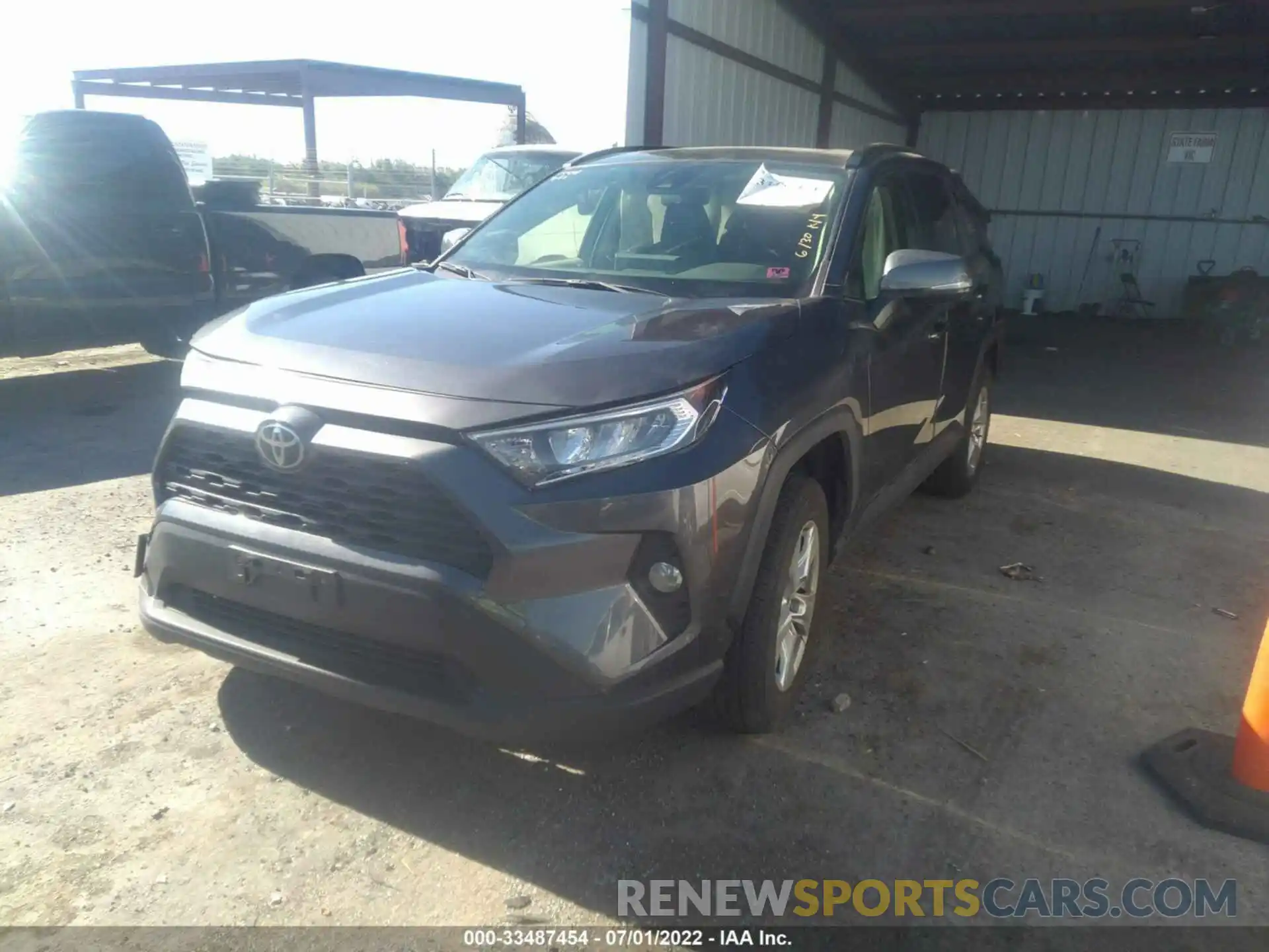 2 Photograph of a damaged car JTMP1RFV6KJ010242 TOYOTA RAV4 2019