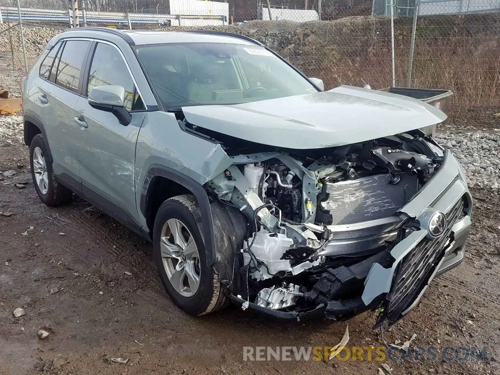 1 Photograph of a damaged car JTMP1RFV6KJ024545 TOYOTA RAV4 2019