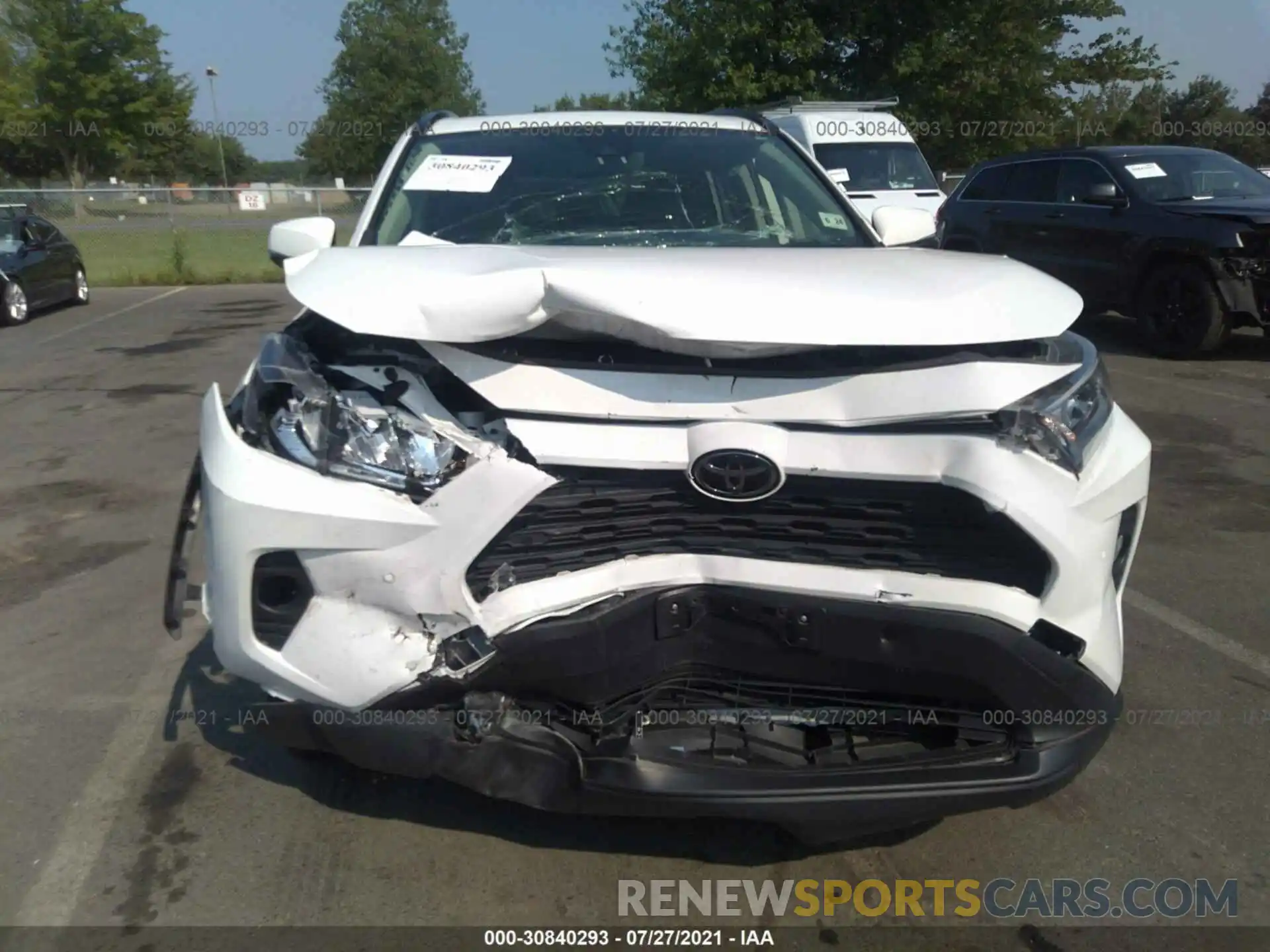 6 Photograph of a damaged car JTMP1RFV7KD017246 TOYOTA RAV4 2019