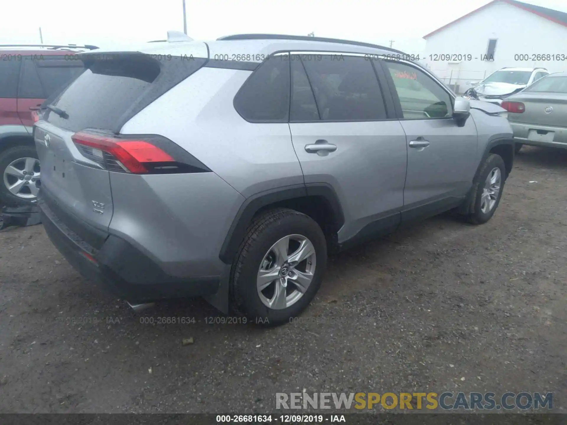 4 Photograph of a damaged car JTMP1RFV7KD018008 TOYOTA RAV4 2019