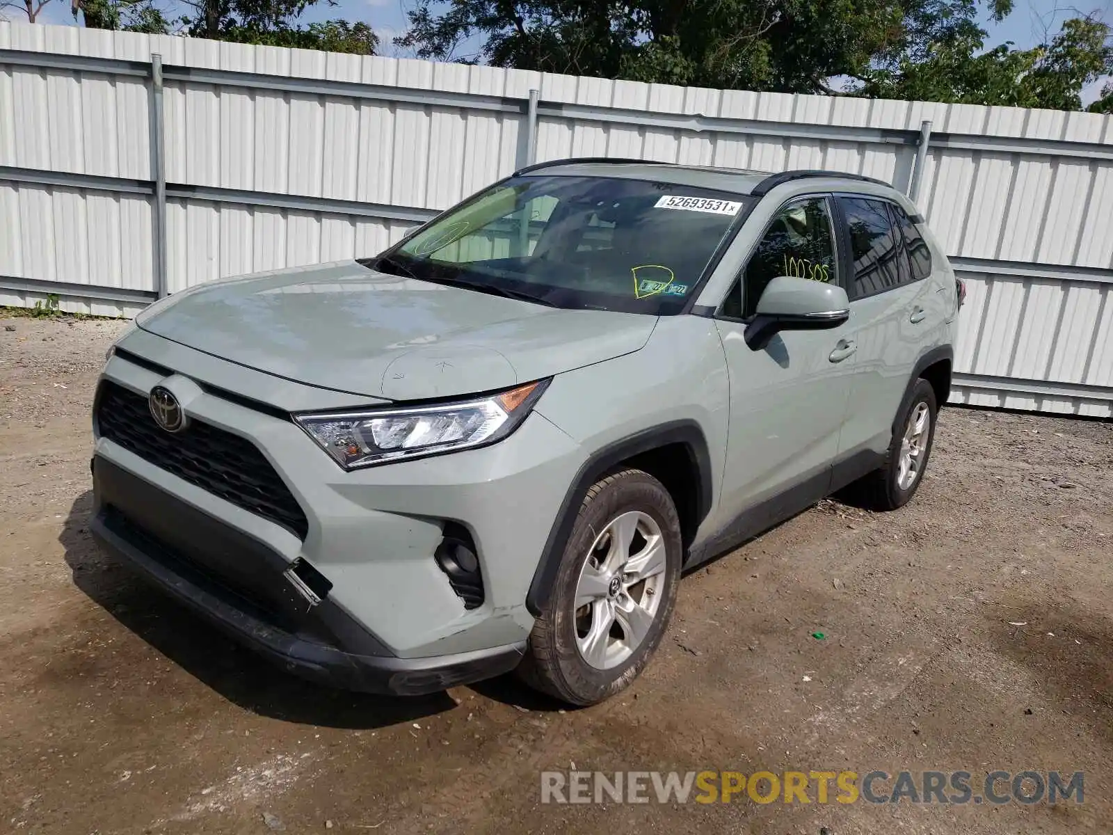 2 Photograph of a damaged car JTMP1RFV7KD018316 TOYOTA RAV4 2019