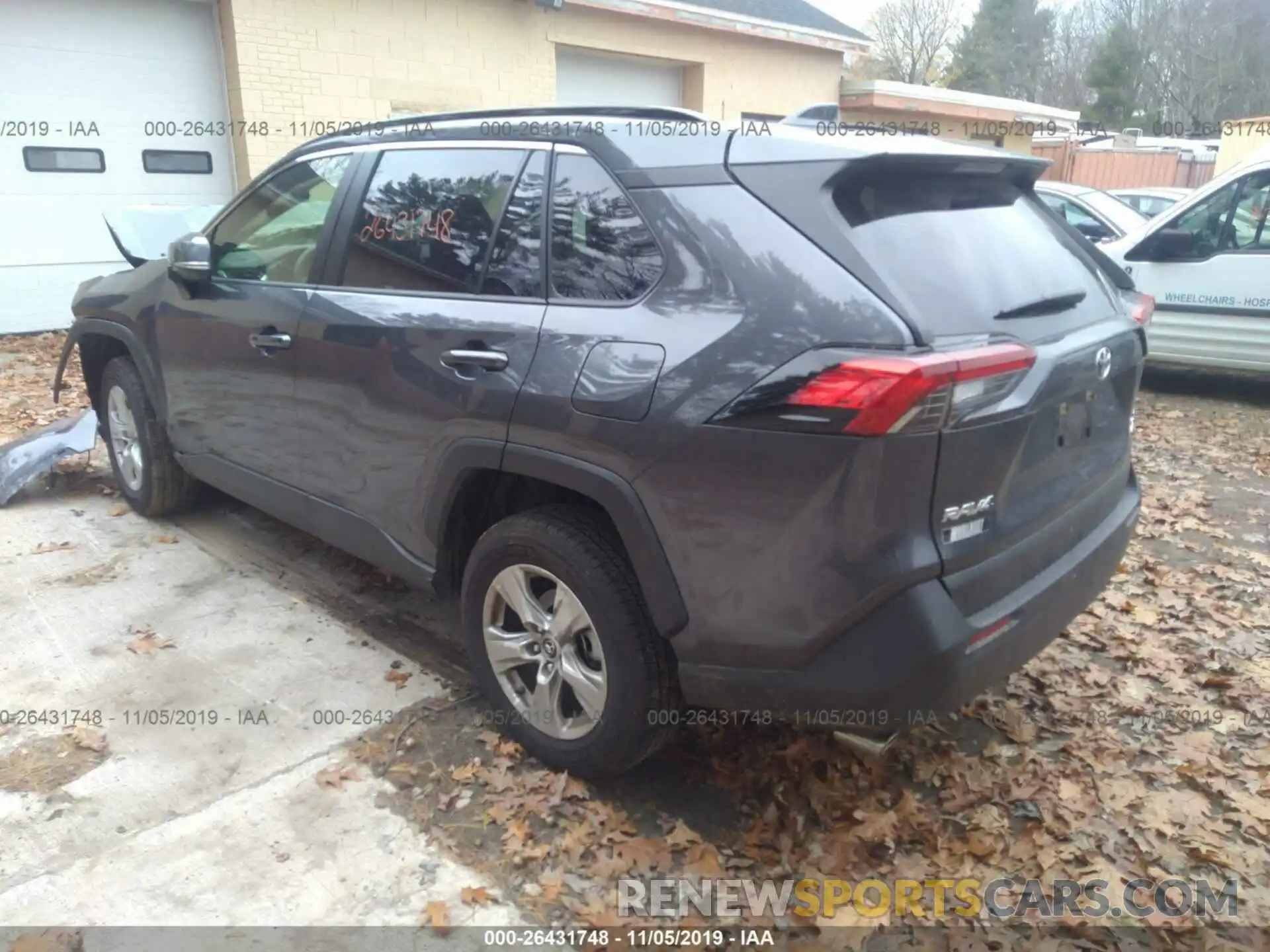 3 Фотография поврежденного автомобиля JTMP1RFV7KD021295 TOYOTA RAV4 2019