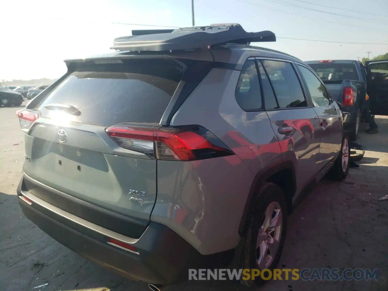 4 Фотография поврежденного автомобиля JTMP1RFV7KD025878 TOYOTA RAV4 2019