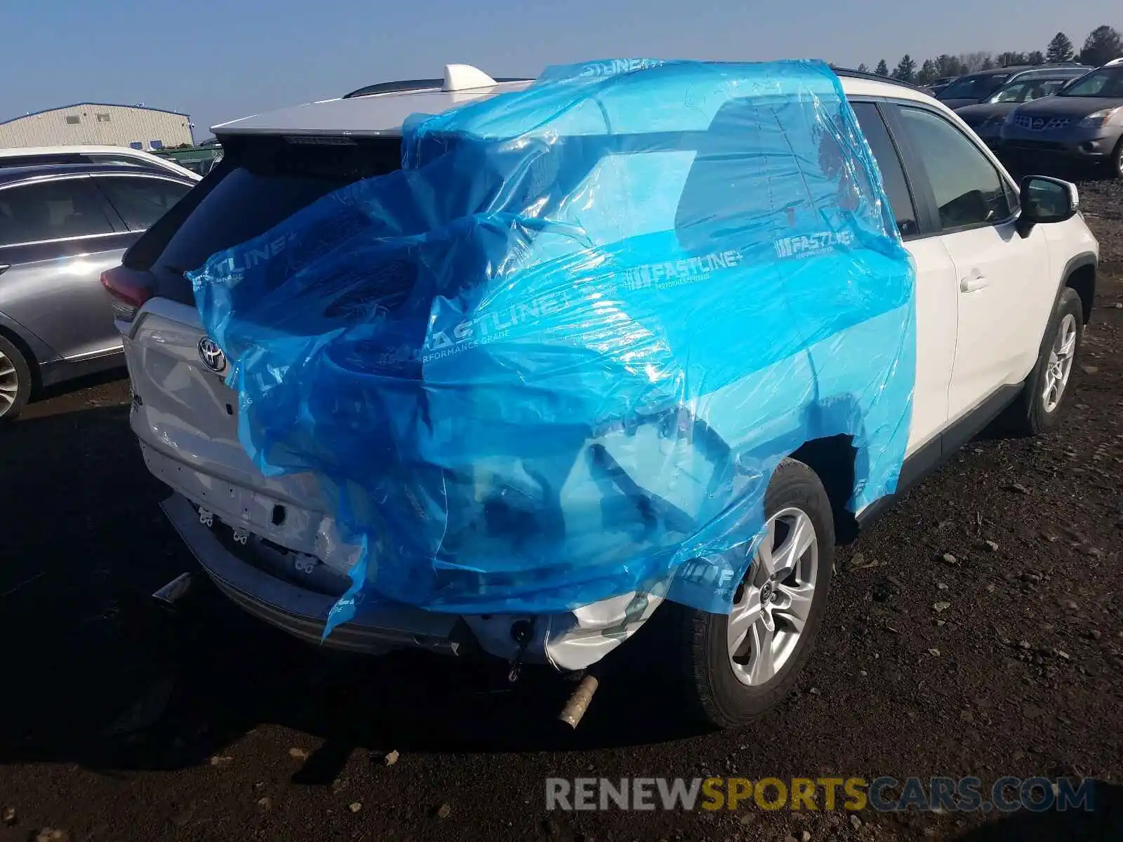 4 Photograph of a damaged car JTMP1RFV7KD029543 TOYOTA RAV4 2019