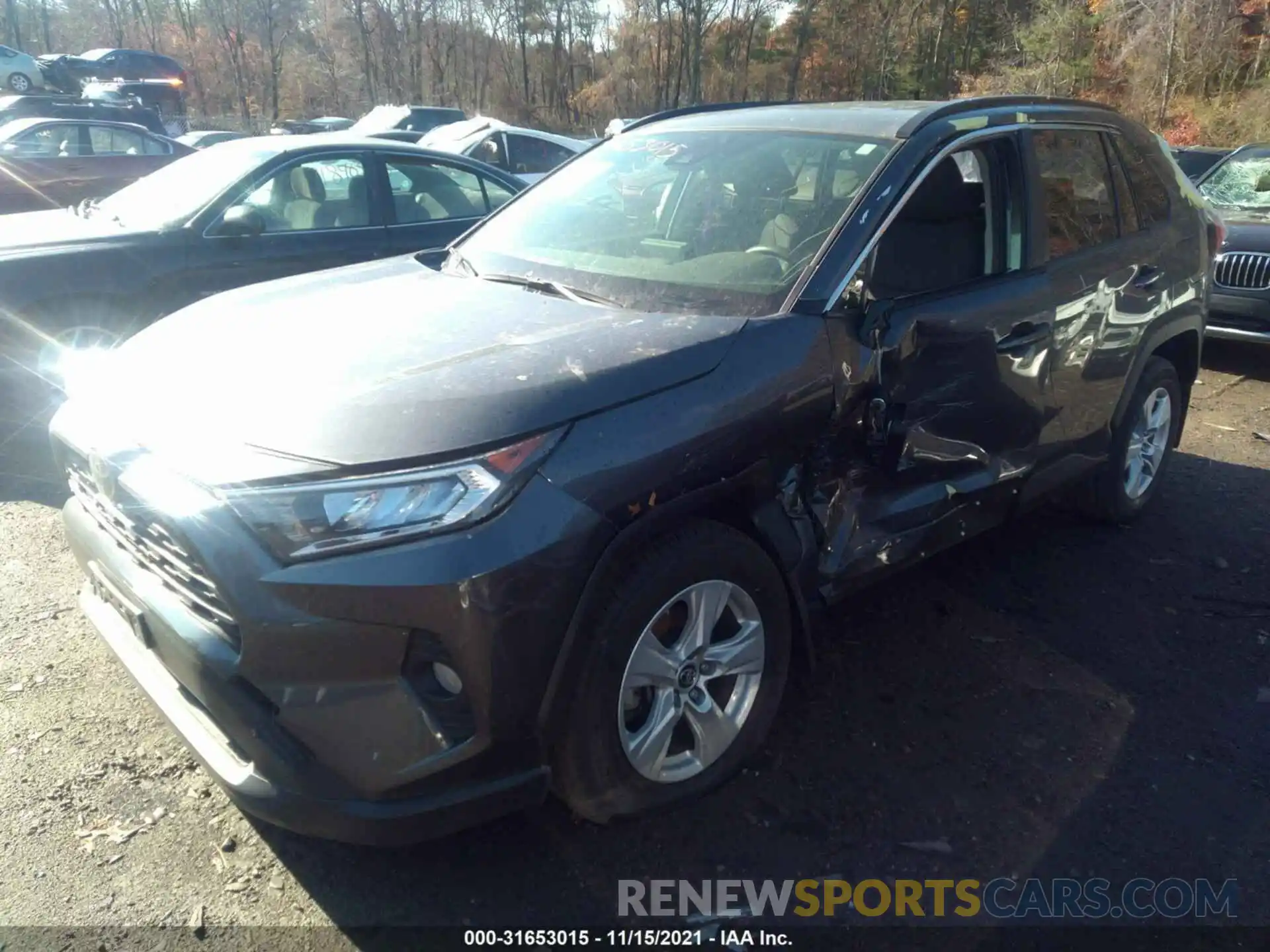 2 Photograph of a damaged car JTMP1RFV7KD032278 TOYOTA RAV4 2019