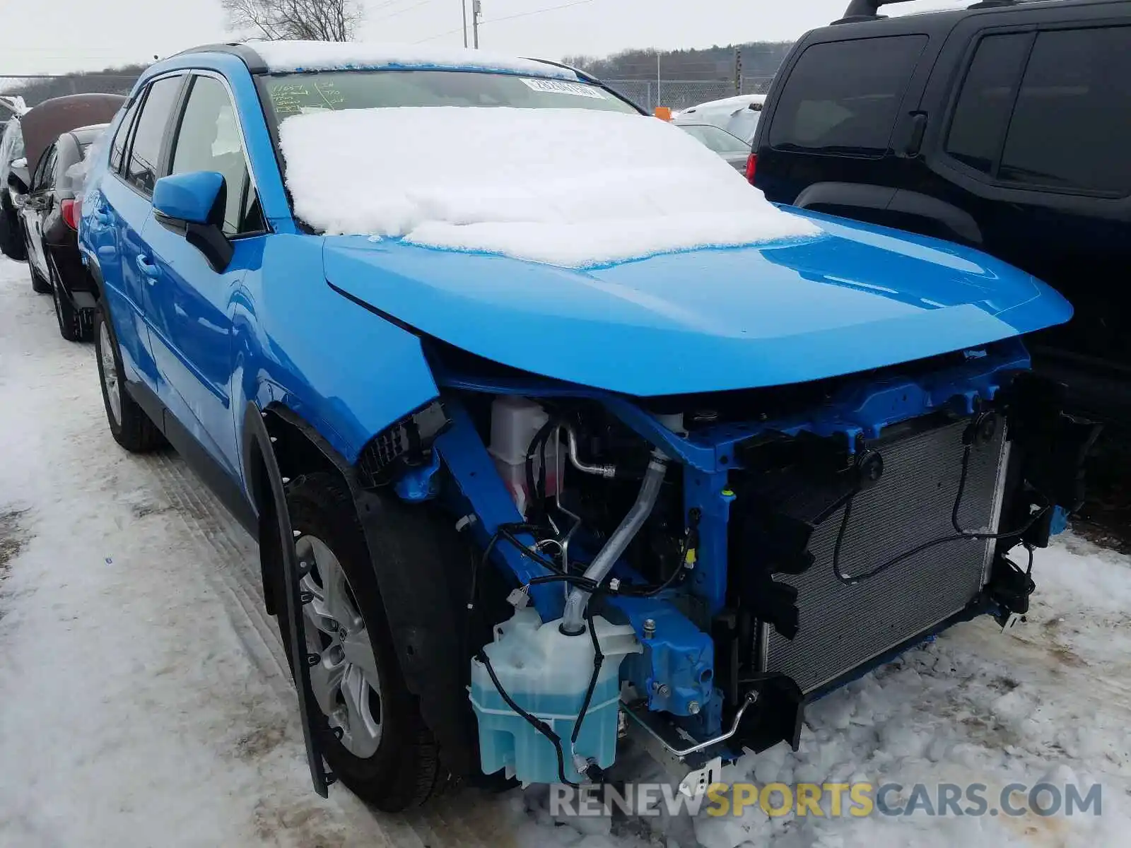 1 Photograph of a damaged car JTMP1RFV7KD034497 TOYOTA RAV4 2019