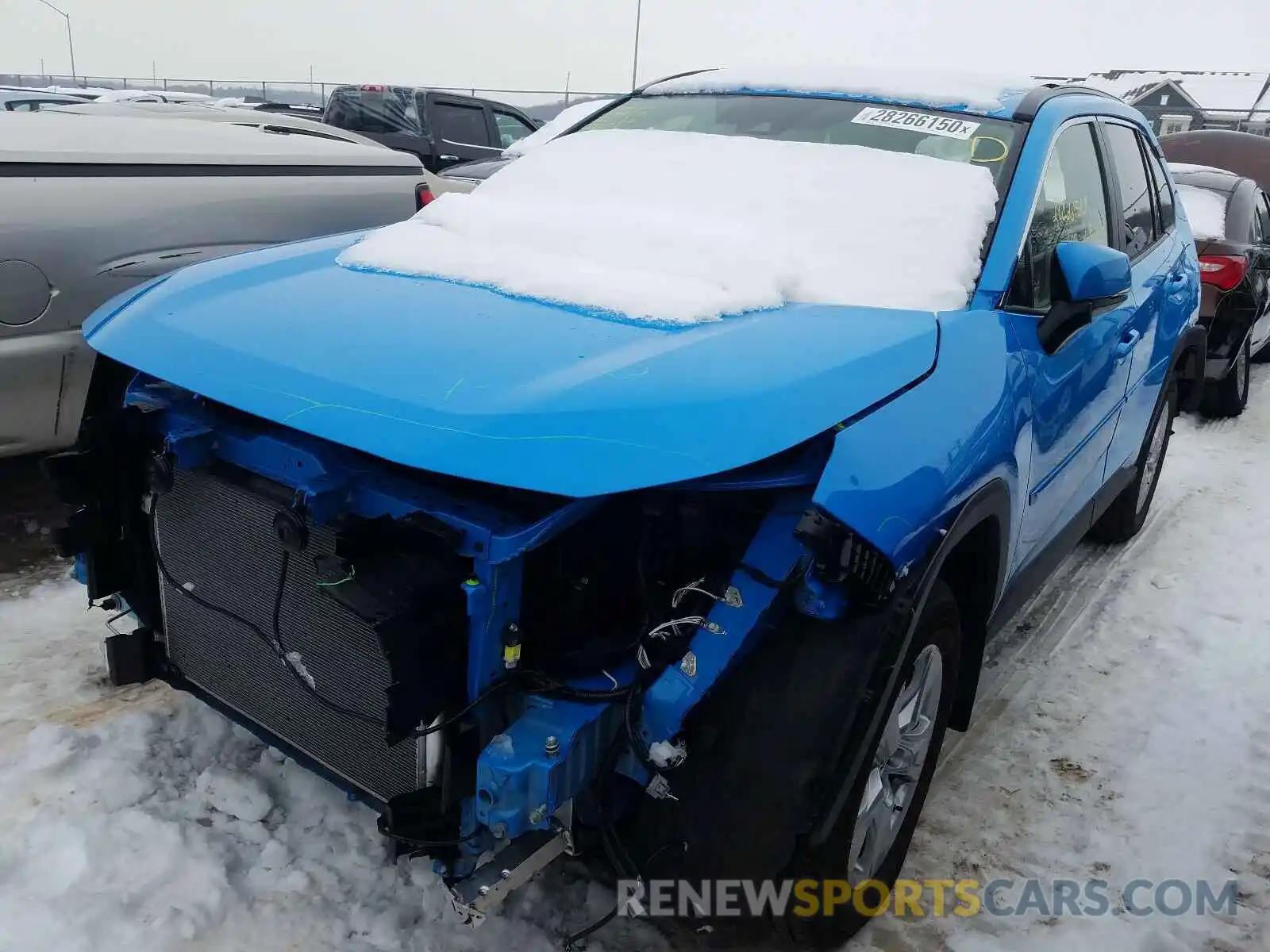 2 Photograph of a damaged car JTMP1RFV7KD034497 TOYOTA RAV4 2019