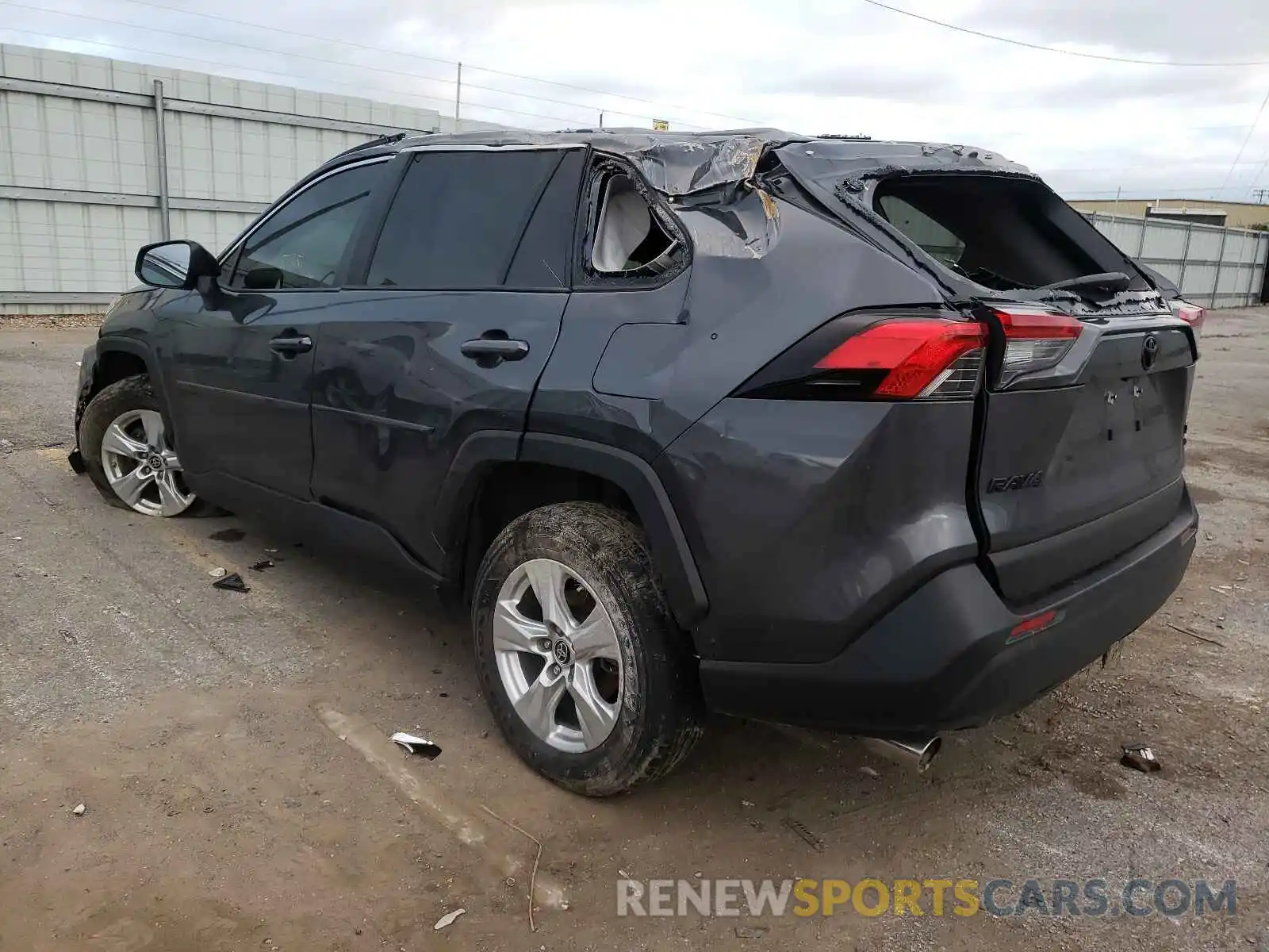 3 Photograph of a damaged car JTMP1RFV7KD039215 TOYOTA RAV4 2019