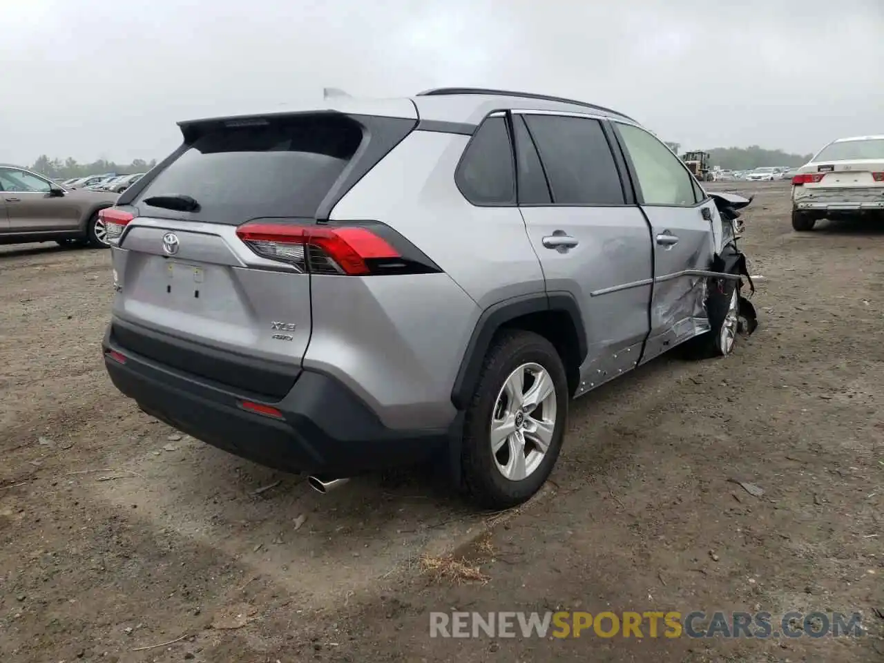 4 Photograph of a damaged car JTMP1RFV7KD043278 TOYOTA RAV4 2019