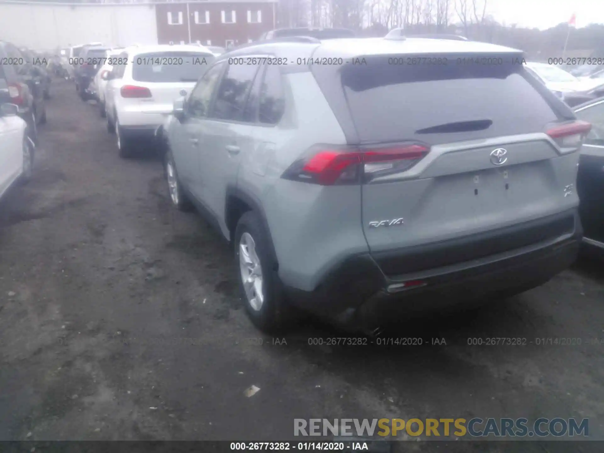 3 Фотография поврежденного автомобиля JTMP1RFV7KD510182 TOYOTA RAV4 2019