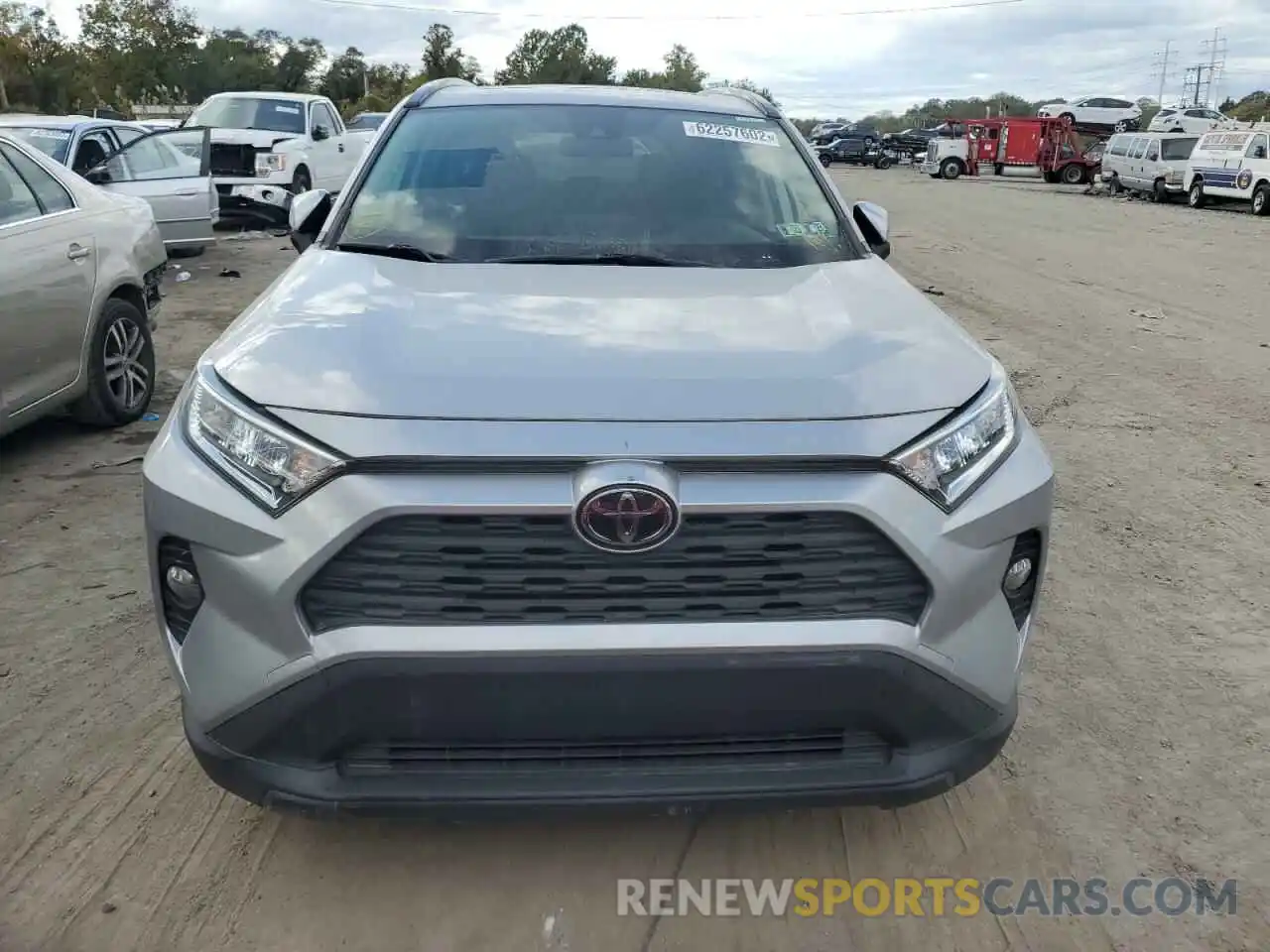 9 Фотография поврежденного автомобиля JTMP1RFV7KD513275 TOYOTA RAV4 2019