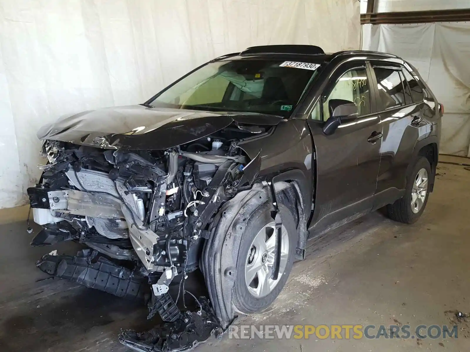 2 Photograph of a damaged car JTMP1RFV7KD514491 TOYOTA RAV4 2019