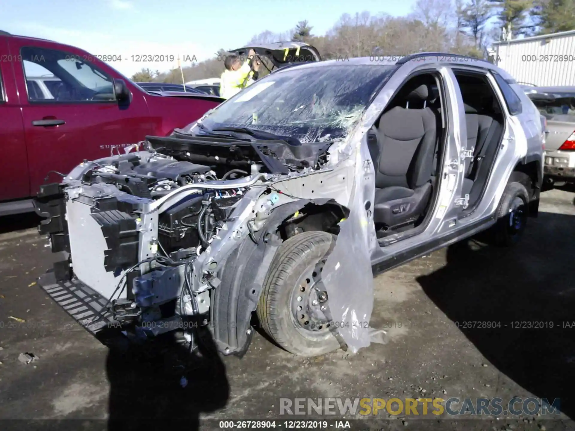 2 Photograph of a damaged car JTMP1RFV7KD515690 TOYOTA RAV4 2019