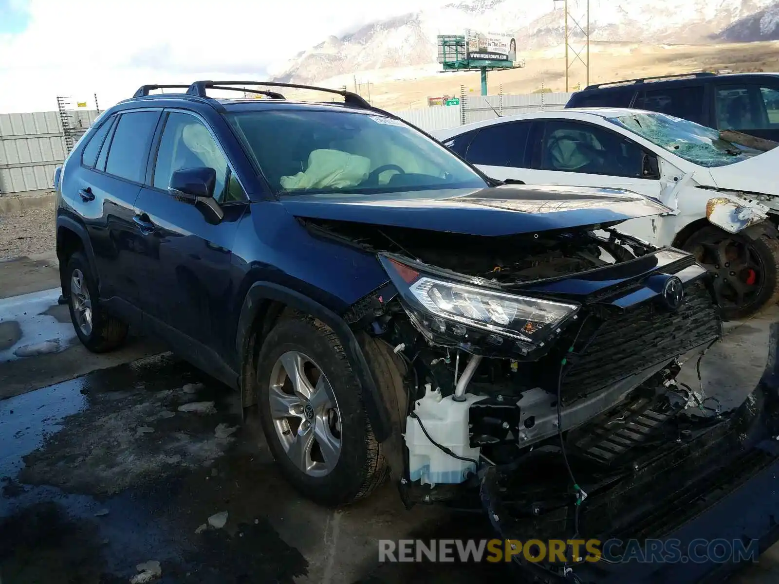 1 Photograph of a damaged car JTMP1RFV7KJ025378 TOYOTA RAV4 2019