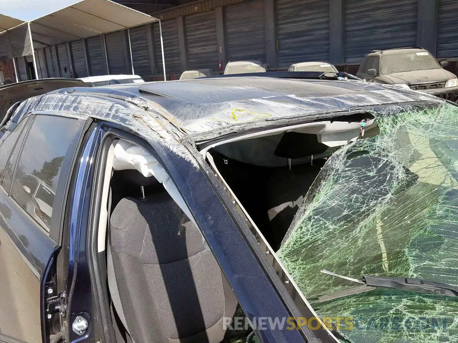 9 Photograph of a damaged car JTMP1RFV8KD007213 TOYOTA RAV4 2019