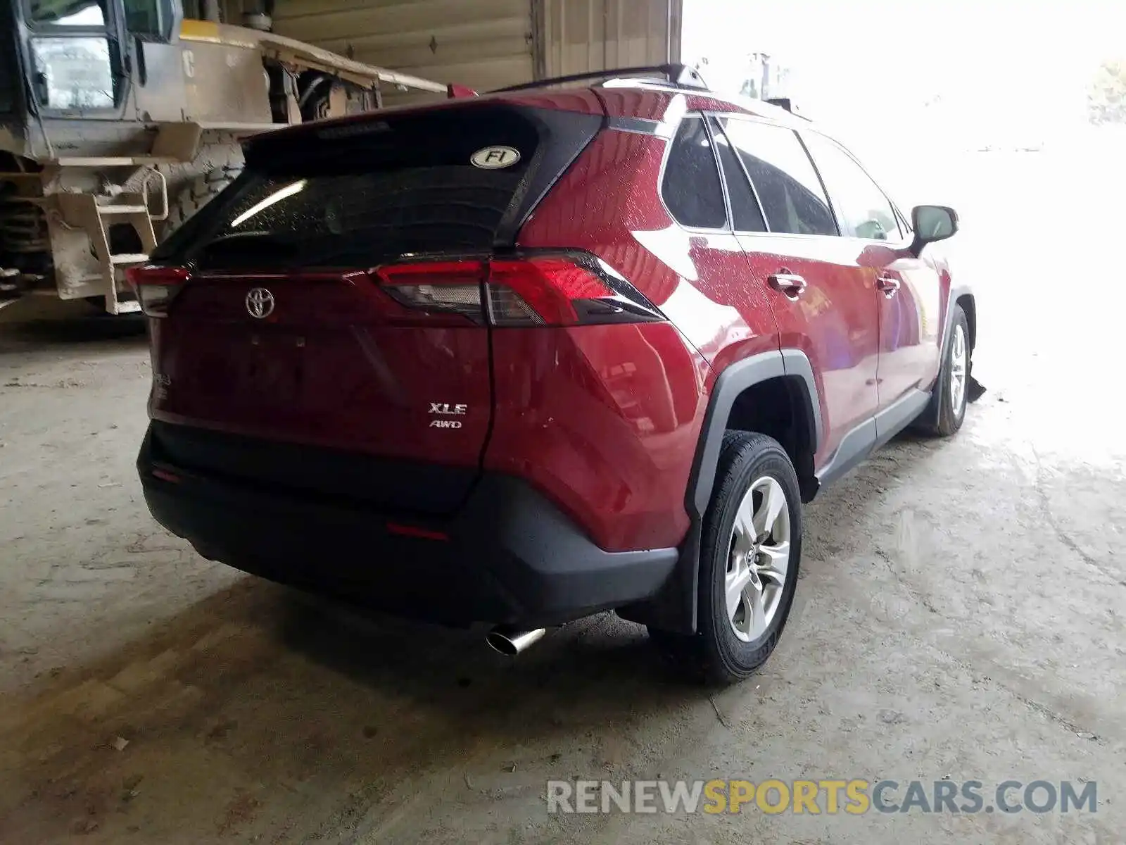 4 Photograph of a damaged car JTMP1RFV8KD009026 TOYOTA RAV4 2019