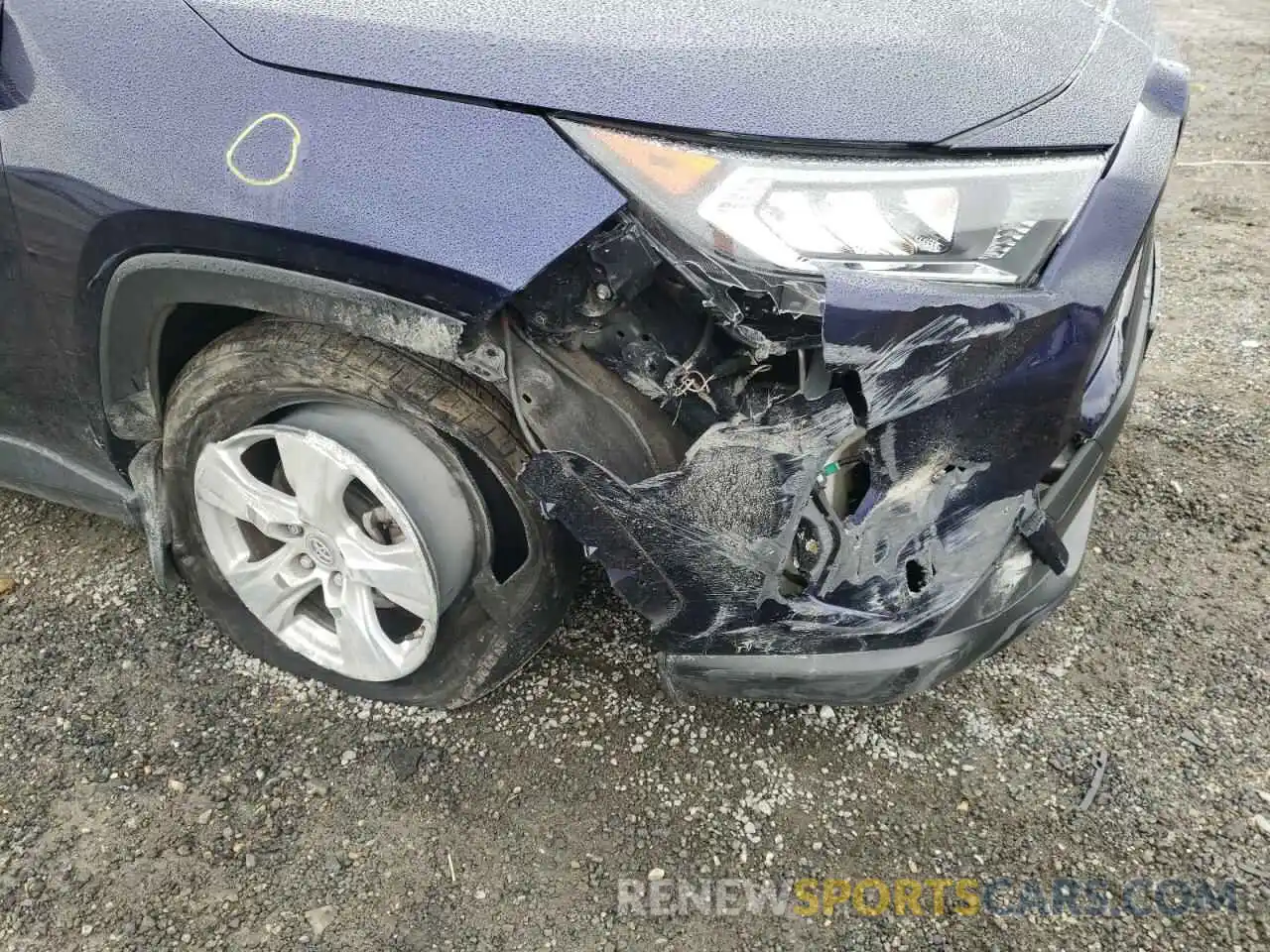 9 Photograph of a damaged car JTMP1RFV8KD011293 TOYOTA RAV4 2019