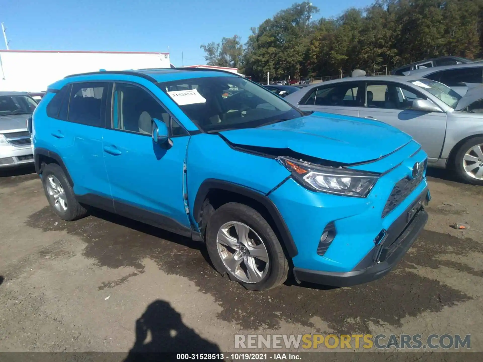 1 Фотография поврежденного автомобиля JTMP1RFV8KD016963 TOYOTA RAV4 2019