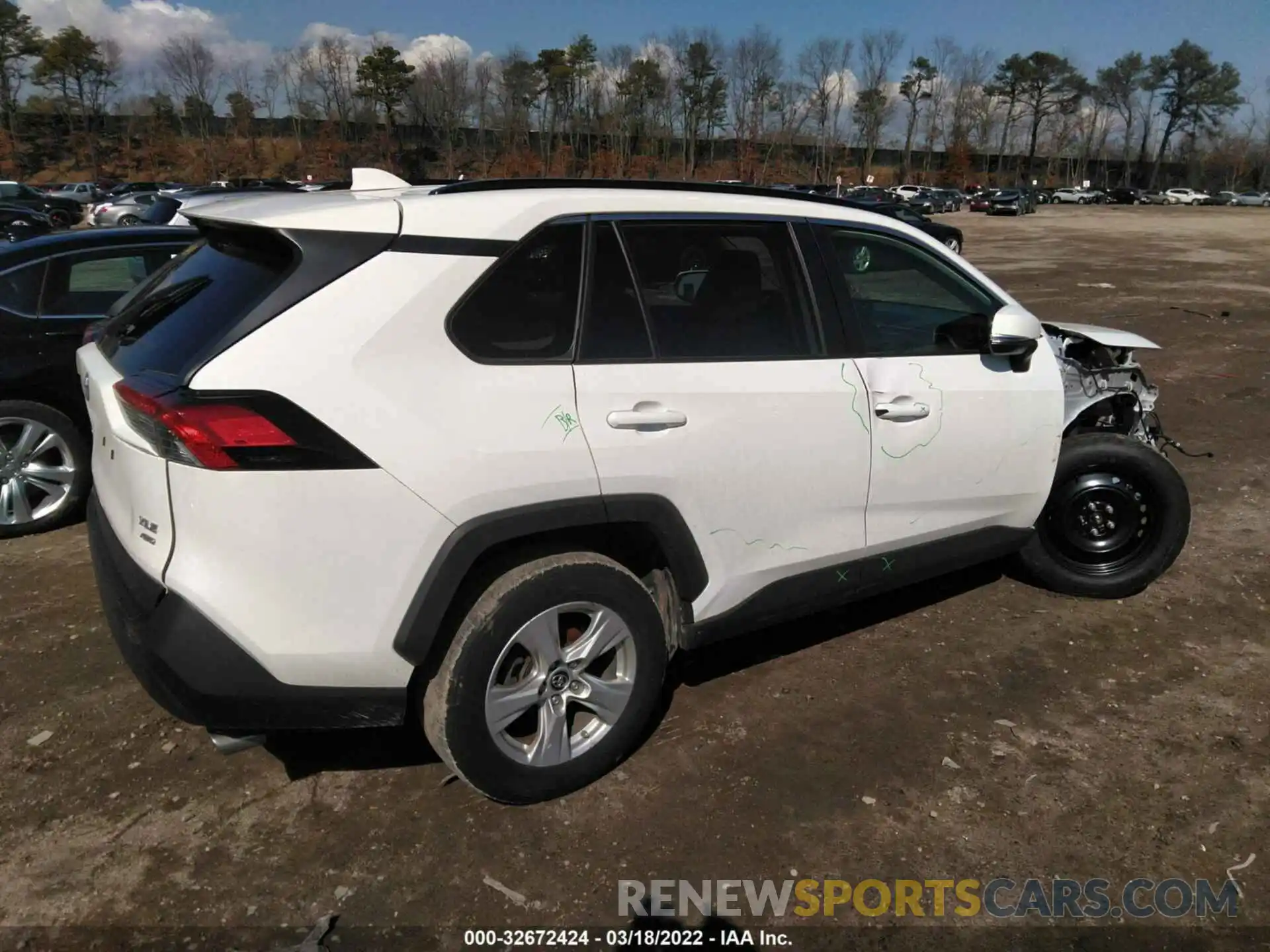 4 Фотография поврежденного автомобиля JTMP1RFV8KD022407 TOYOTA RAV4 2019