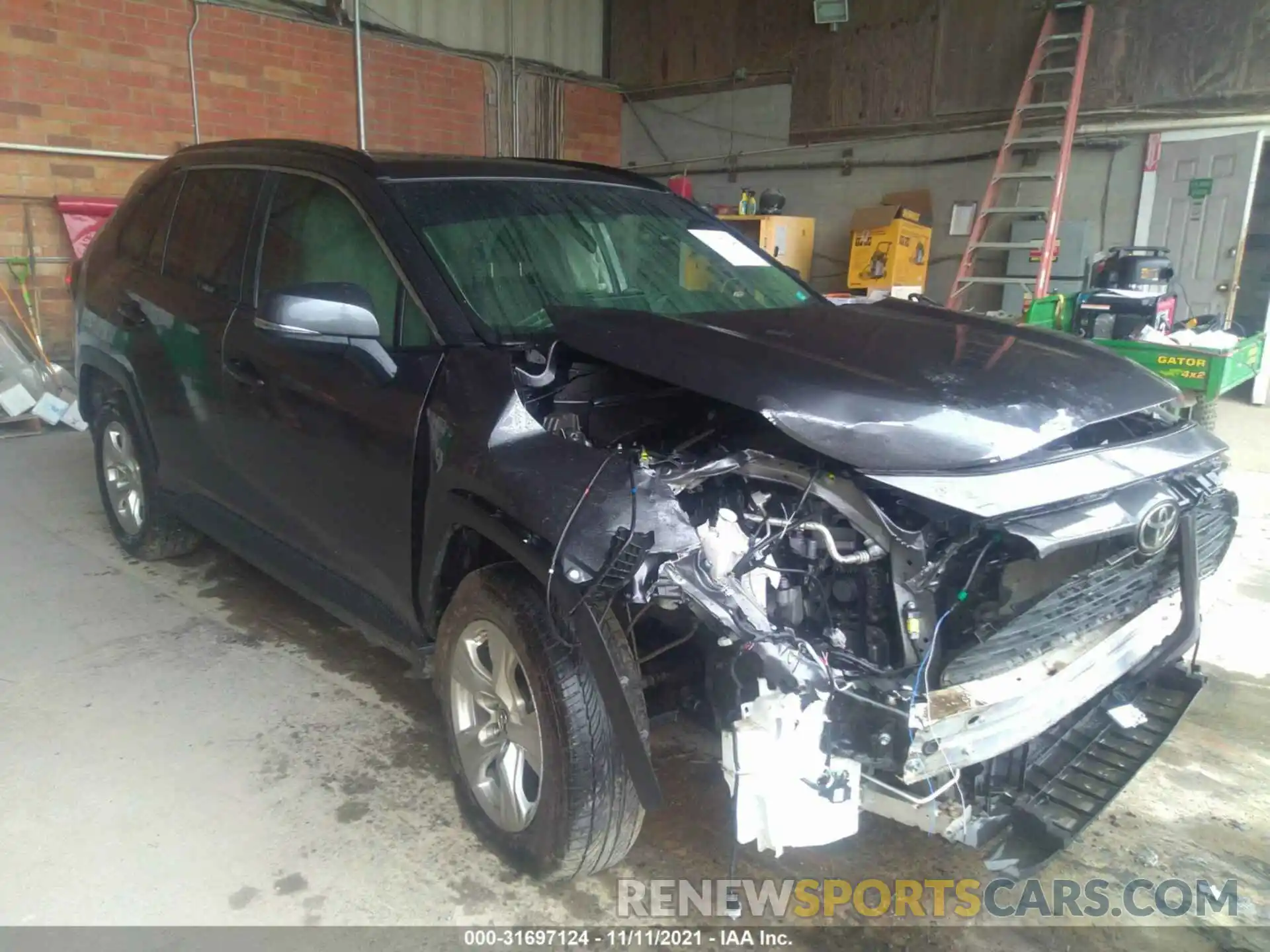 1 Photograph of a damaged car JTMP1RFV8KD024268 TOYOTA RAV4 2019