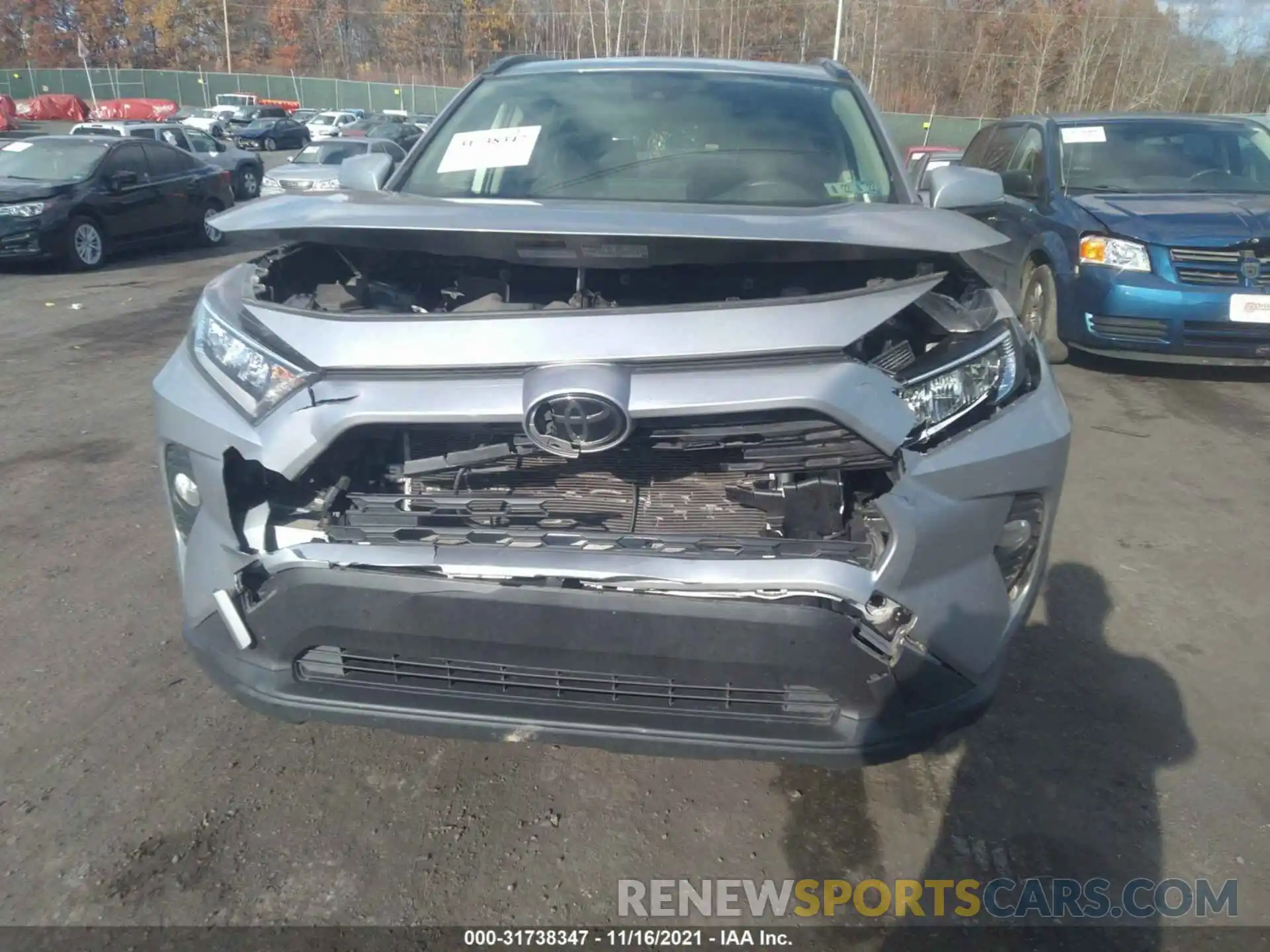 6 Photograph of a damaged car JTMP1RFV8KD030023 TOYOTA RAV4 2019