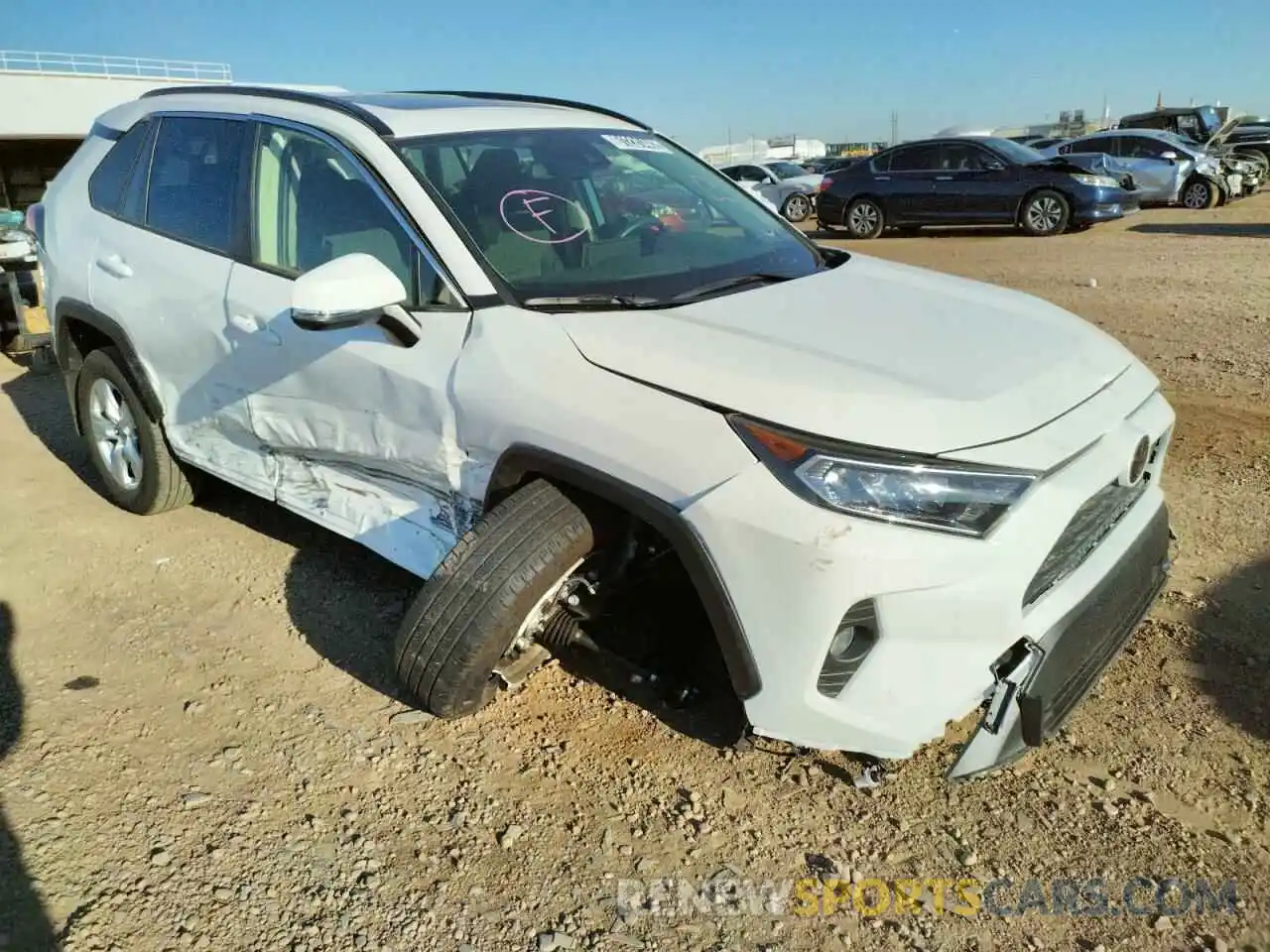 1 Photograph of a damaged car JTMP1RFV8KD031477 TOYOTA RAV4 2019