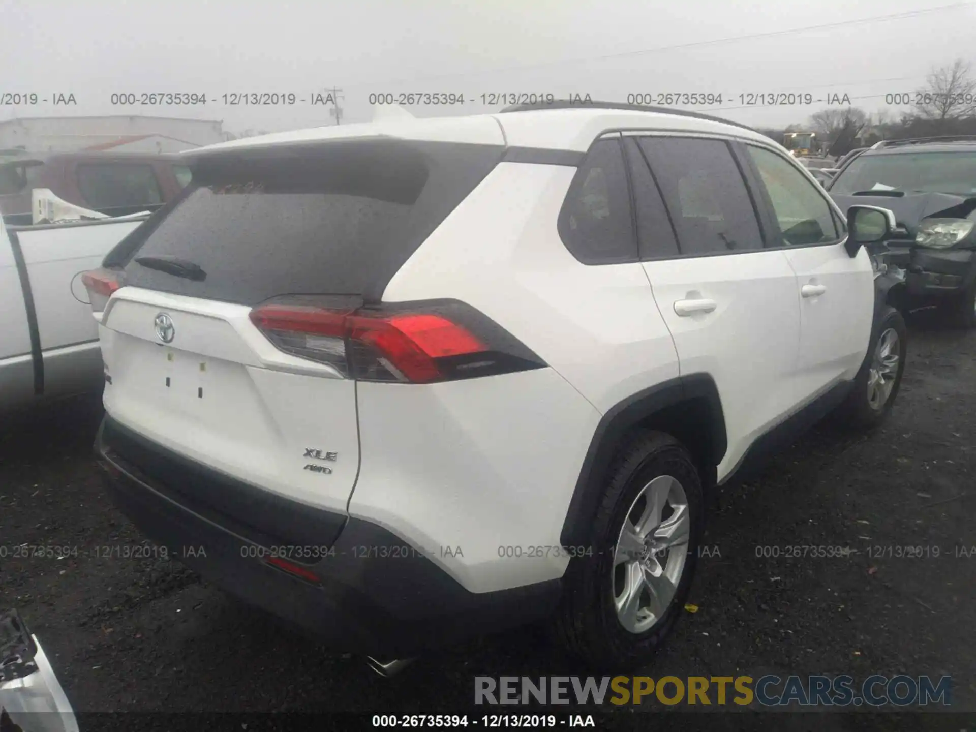 4 Photograph of a damaged car JTMP1RFV8KD033567 TOYOTA RAV4 2019