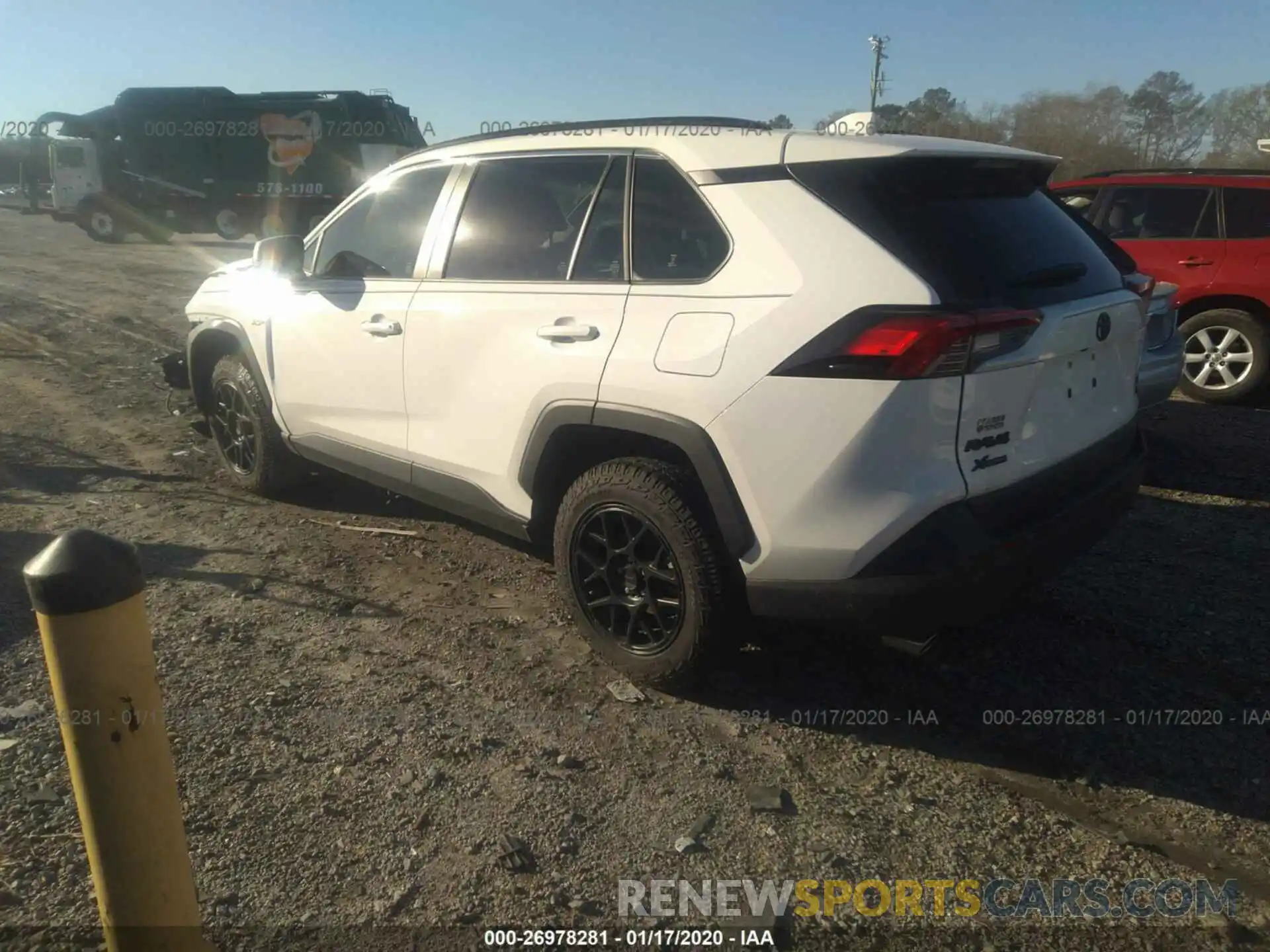 3 Photograph of a damaged car JTMP1RFV8KD036288 TOYOTA RAV4 2019