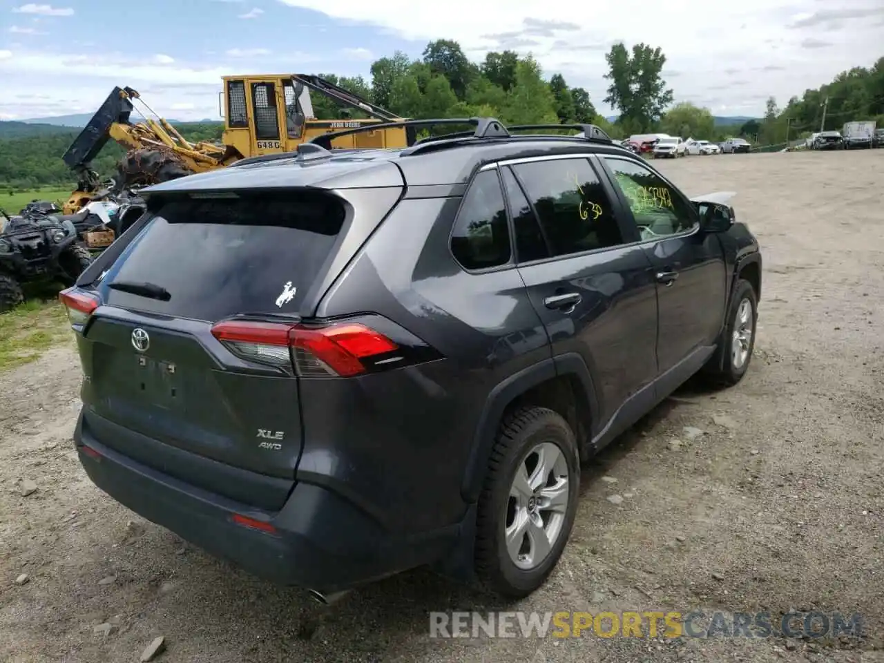 4 Photograph of a damaged car JTMP1RFV8KD036985 TOYOTA RAV4 2019