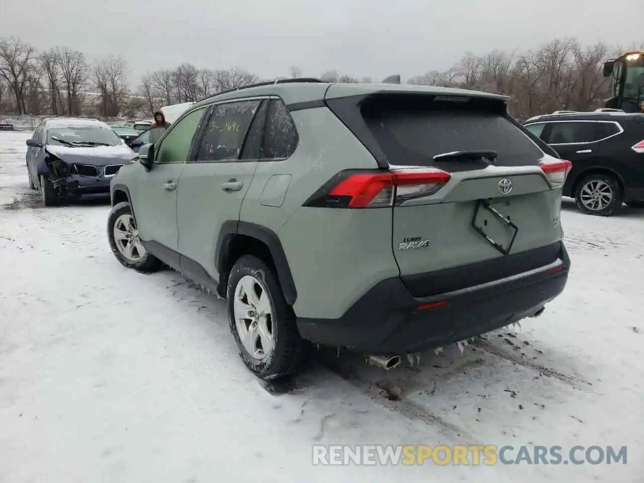 3 Фотография поврежденного автомобиля JTMP1RFV8KD043774 TOYOTA RAV4 2019