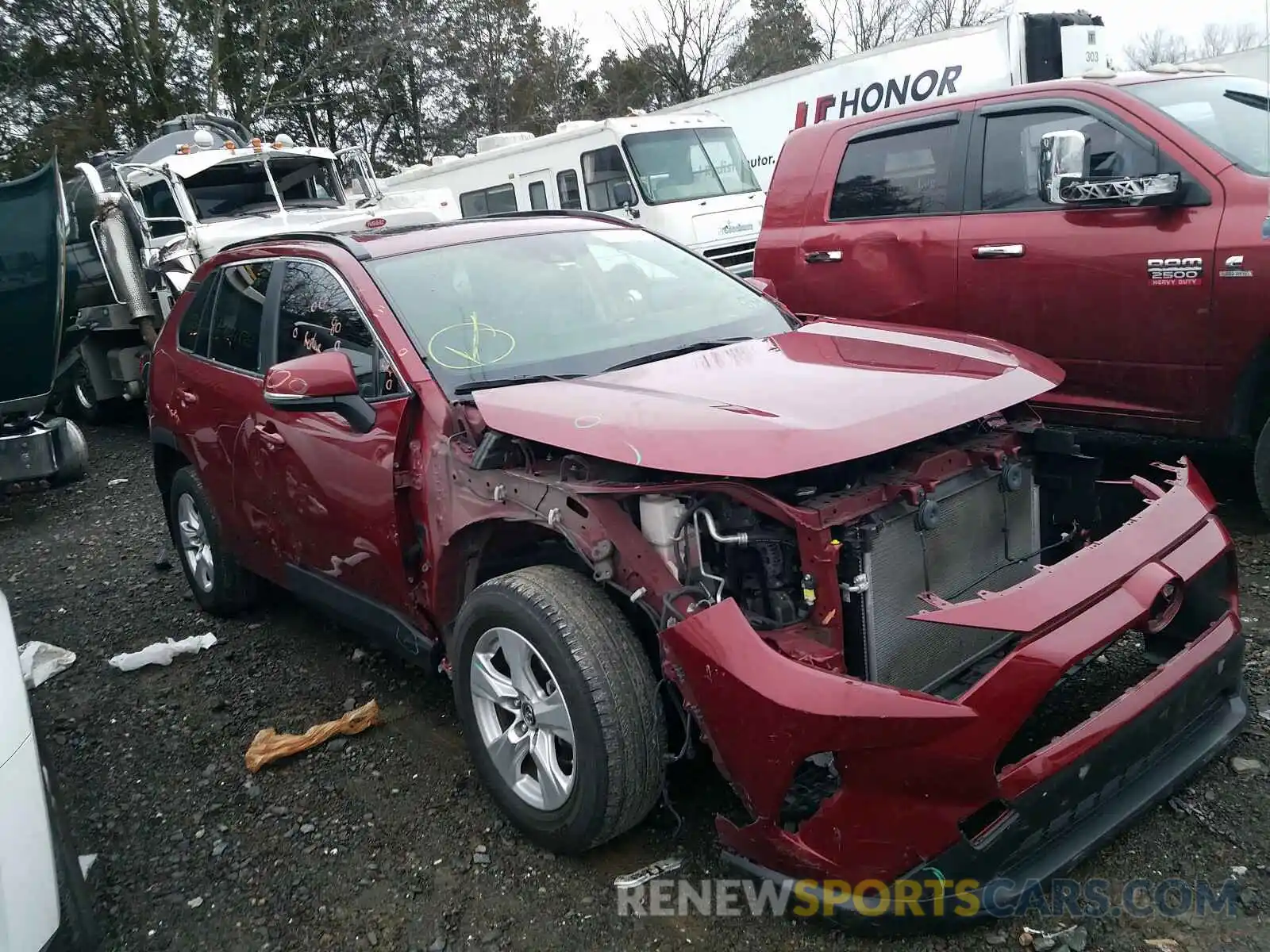 1 Photograph of a damaged car JTMP1RFV8KD500146 TOYOTA RAV4 2019