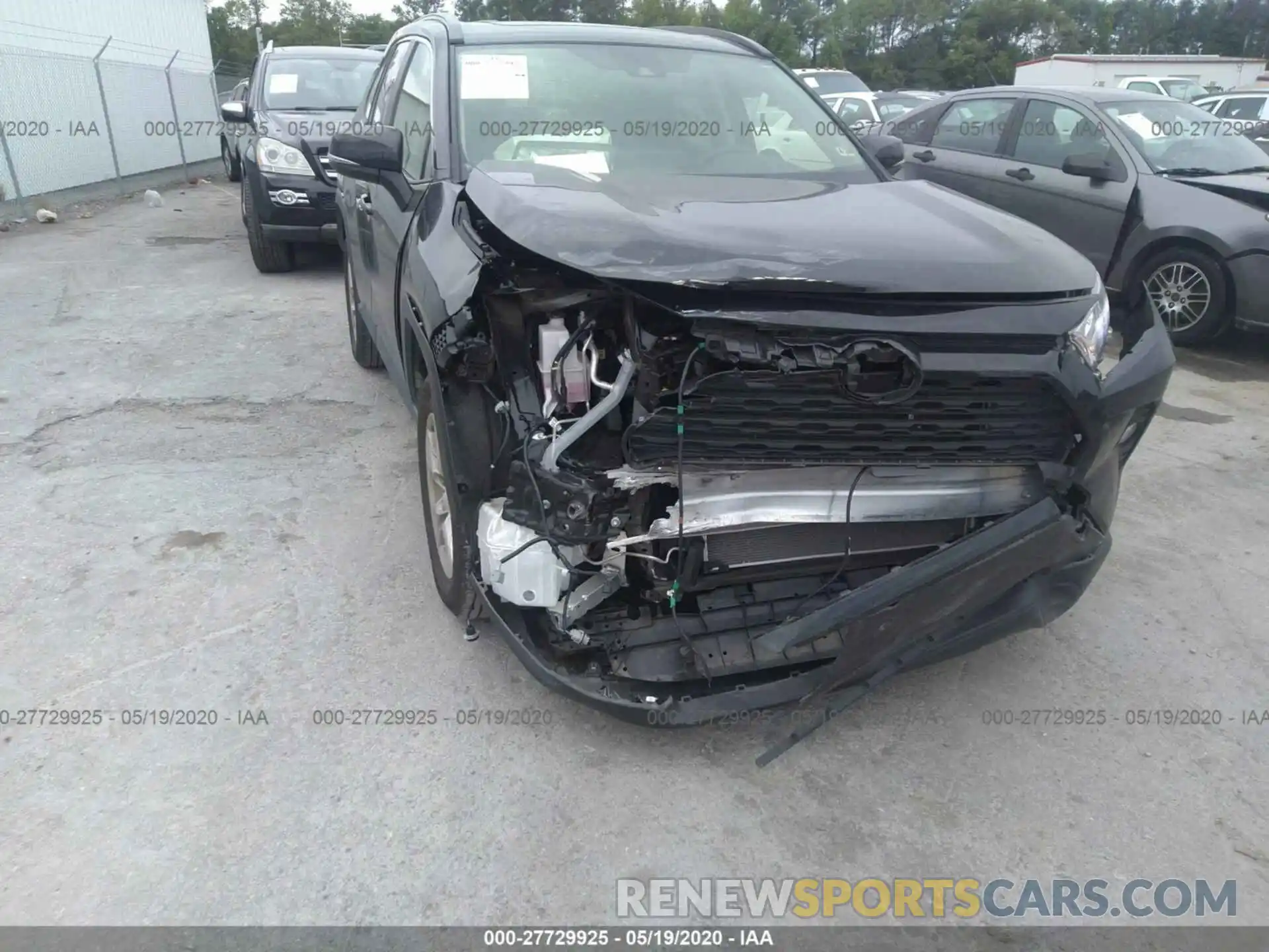 6 Photograph of a damaged car JTMP1RFV8KD509638 TOYOTA RAV4 2019