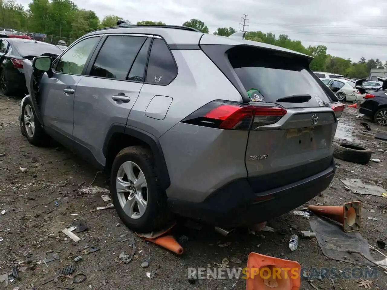 3 Photograph of a damaged car JTMP1RFV8KD509669 TOYOTA RAV4 2019