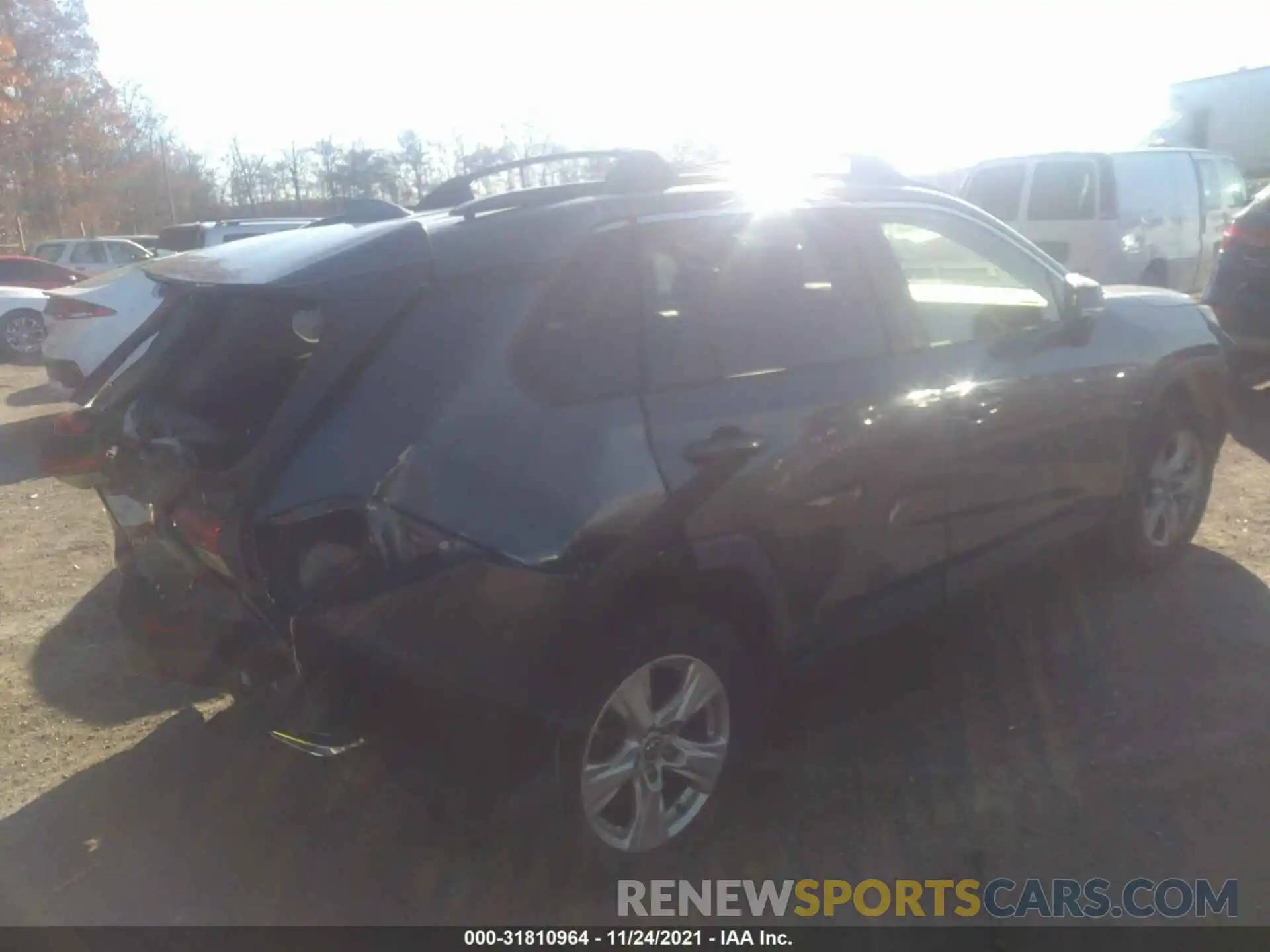 4 Photograph of a damaged car JTMP1RFV8KD511910 TOYOTA RAV4 2019