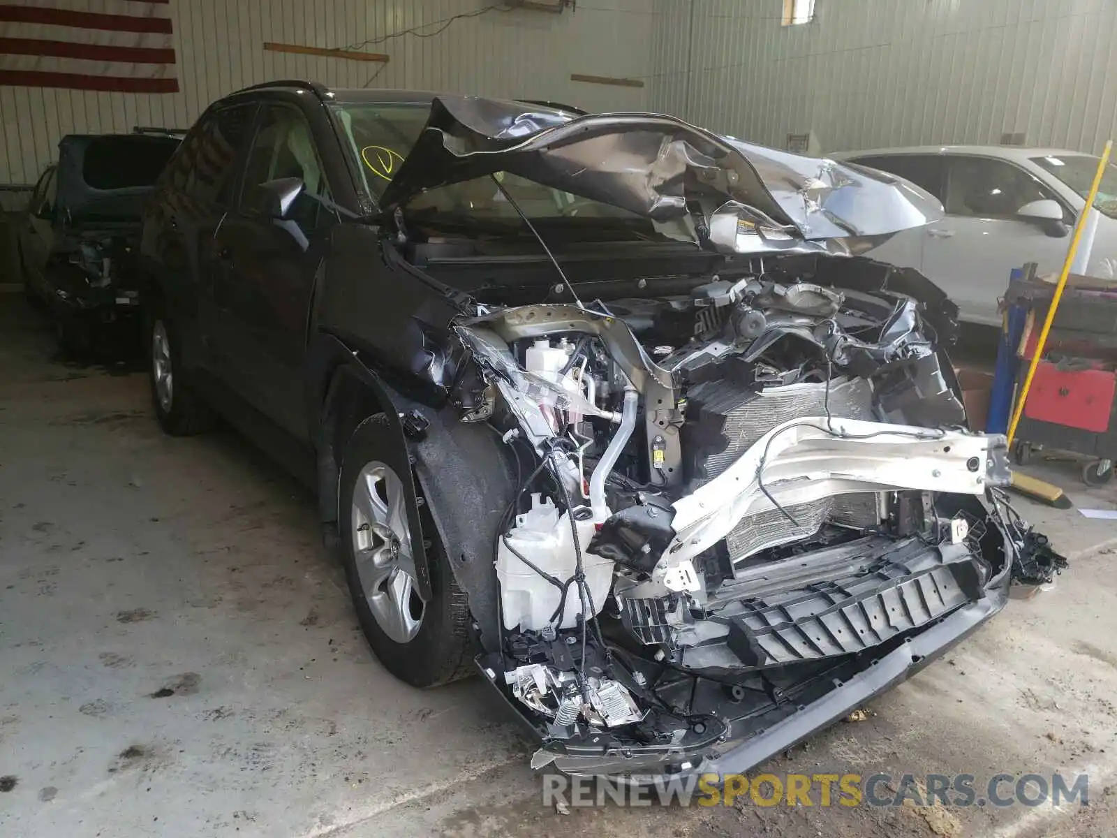 1 Photograph of a damaged car JTMP1RFV8KD512281 TOYOTA RAV4 2019