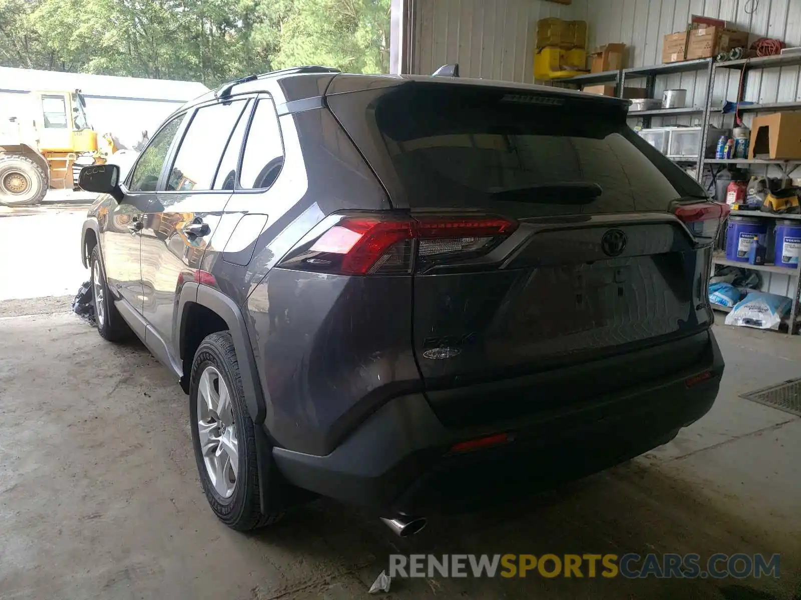 3 Photograph of a damaged car JTMP1RFV8KD512281 TOYOTA RAV4 2019