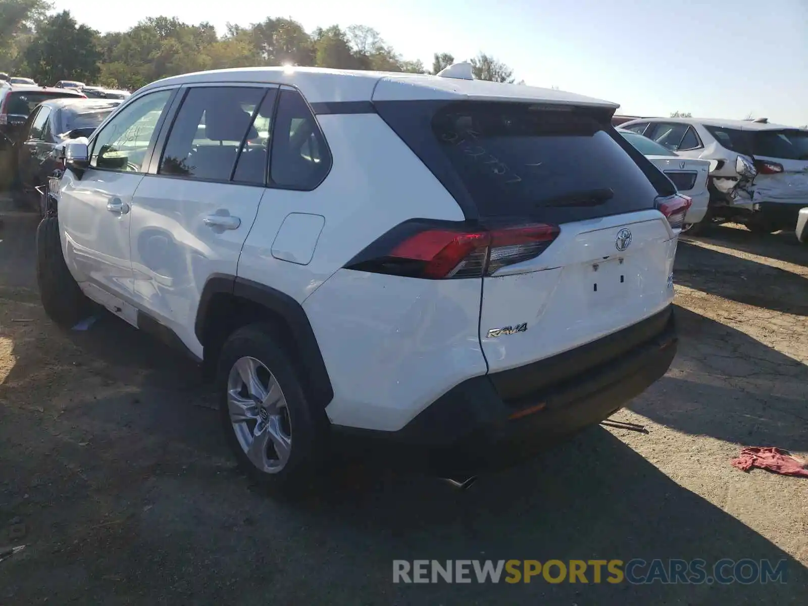 3 Photograph of a damaged car JTMP1RFV8KD512474 TOYOTA RAV4 2019