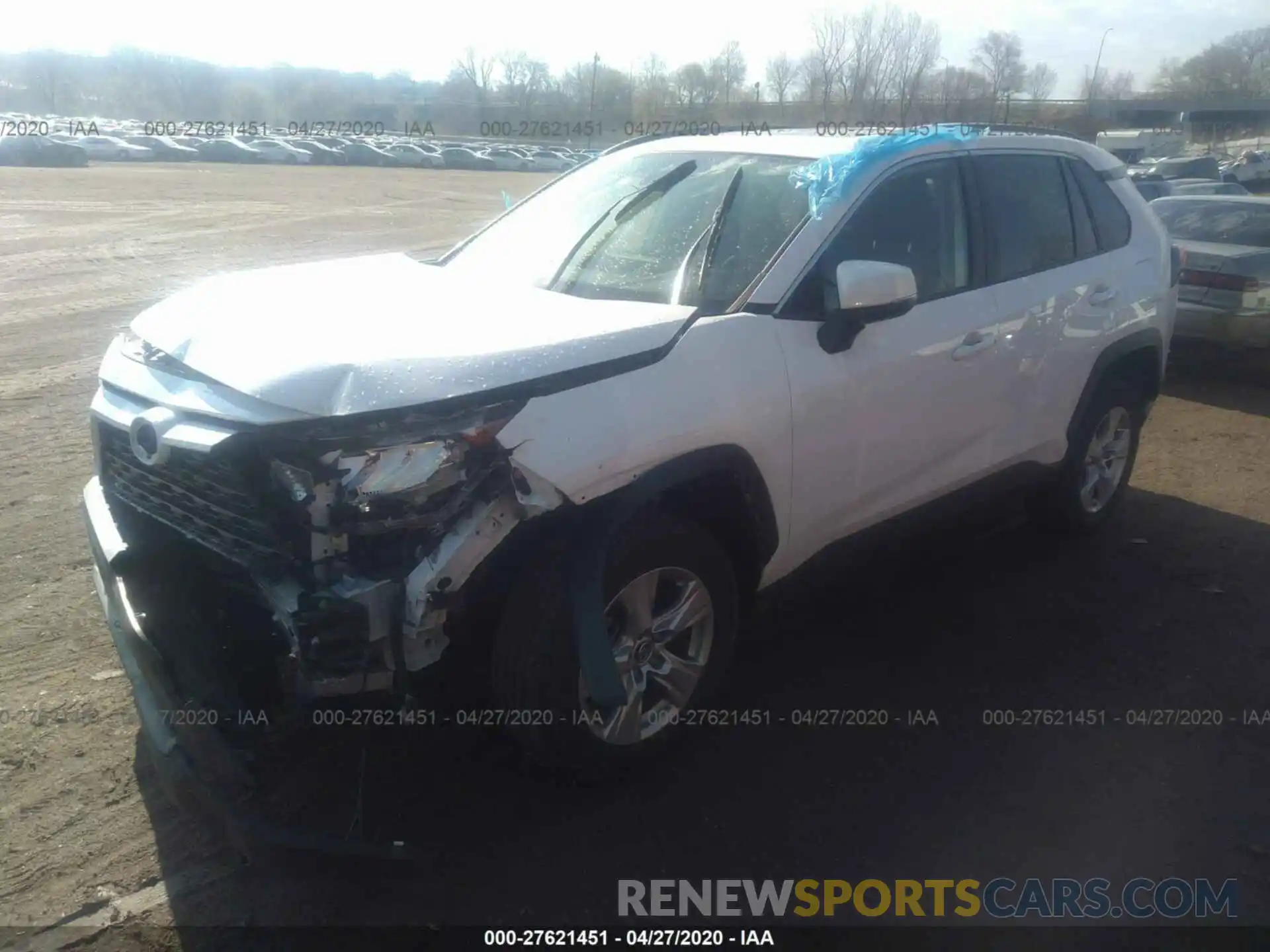 2 Photograph of a damaged car JTMP1RFV8KD514256 TOYOTA RAV4 2019