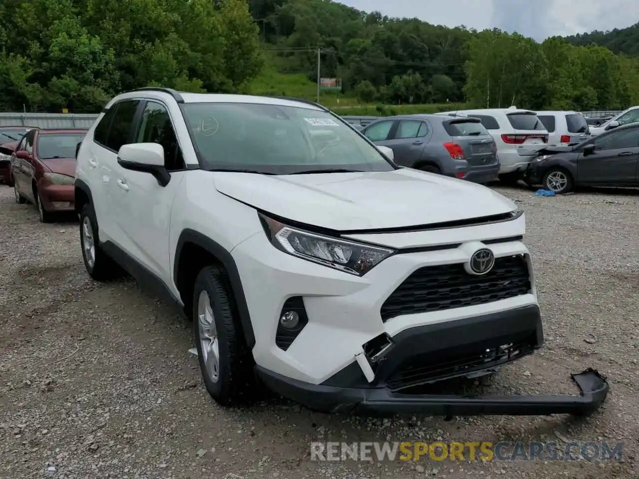 1 Photograph of a damaged car JTMP1RFV8KD515844 TOYOTA RAV4 2019