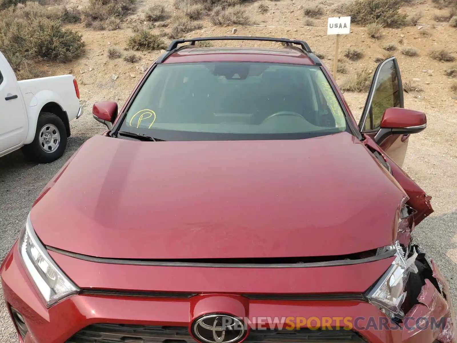 7 Photograph of a damaged car JTMP1RFV8KD516458 TOYOTA RAV4 2019