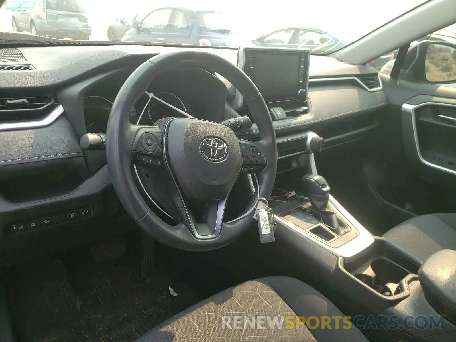 9 Photograph of a damaged car JTMP1RFV8KD516458 TOYOTA RAV4 2019