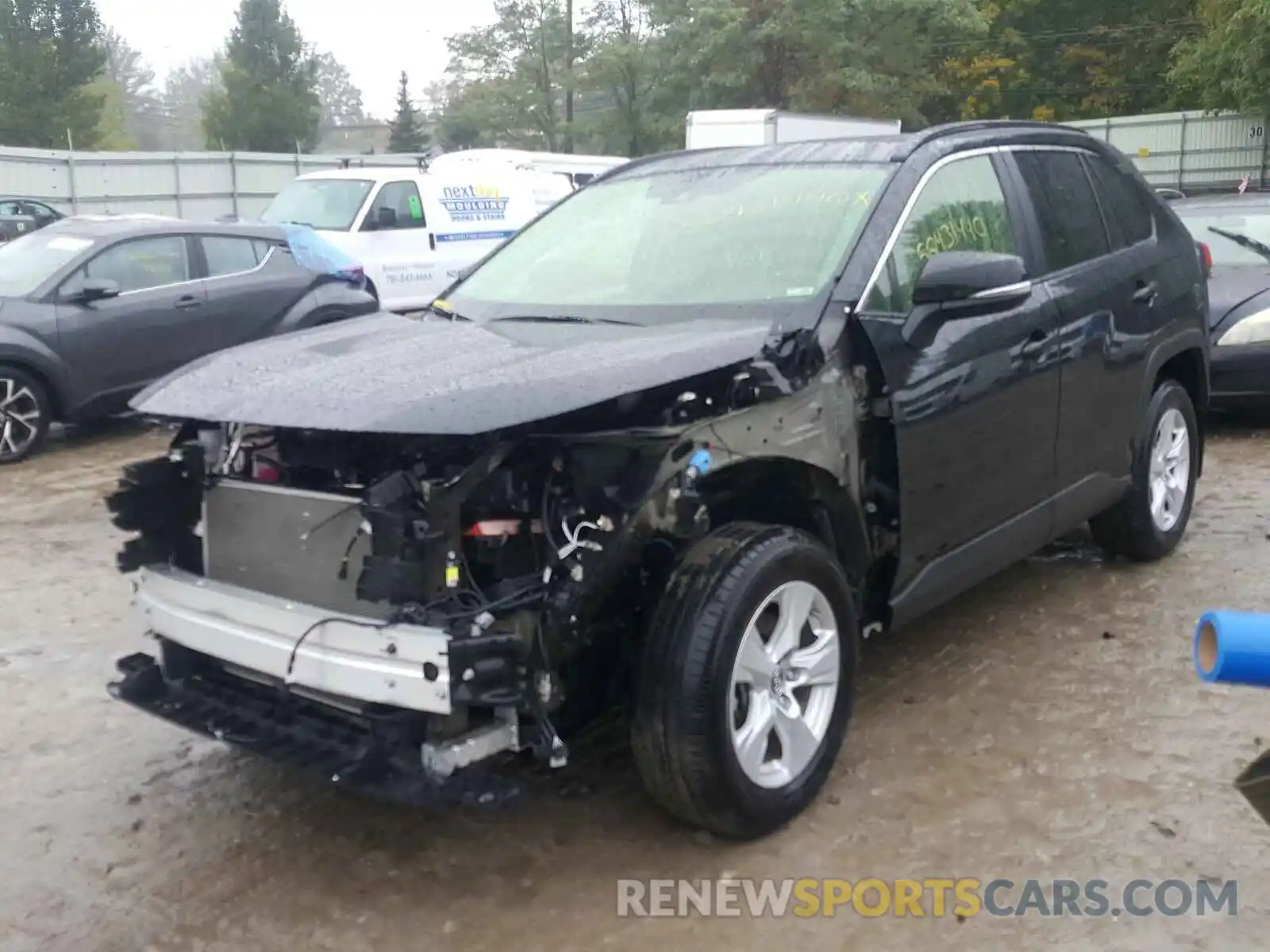 2 Photograph of a damaged car JTMP1RFV8KD520364 TOYOTA RAV4 2019