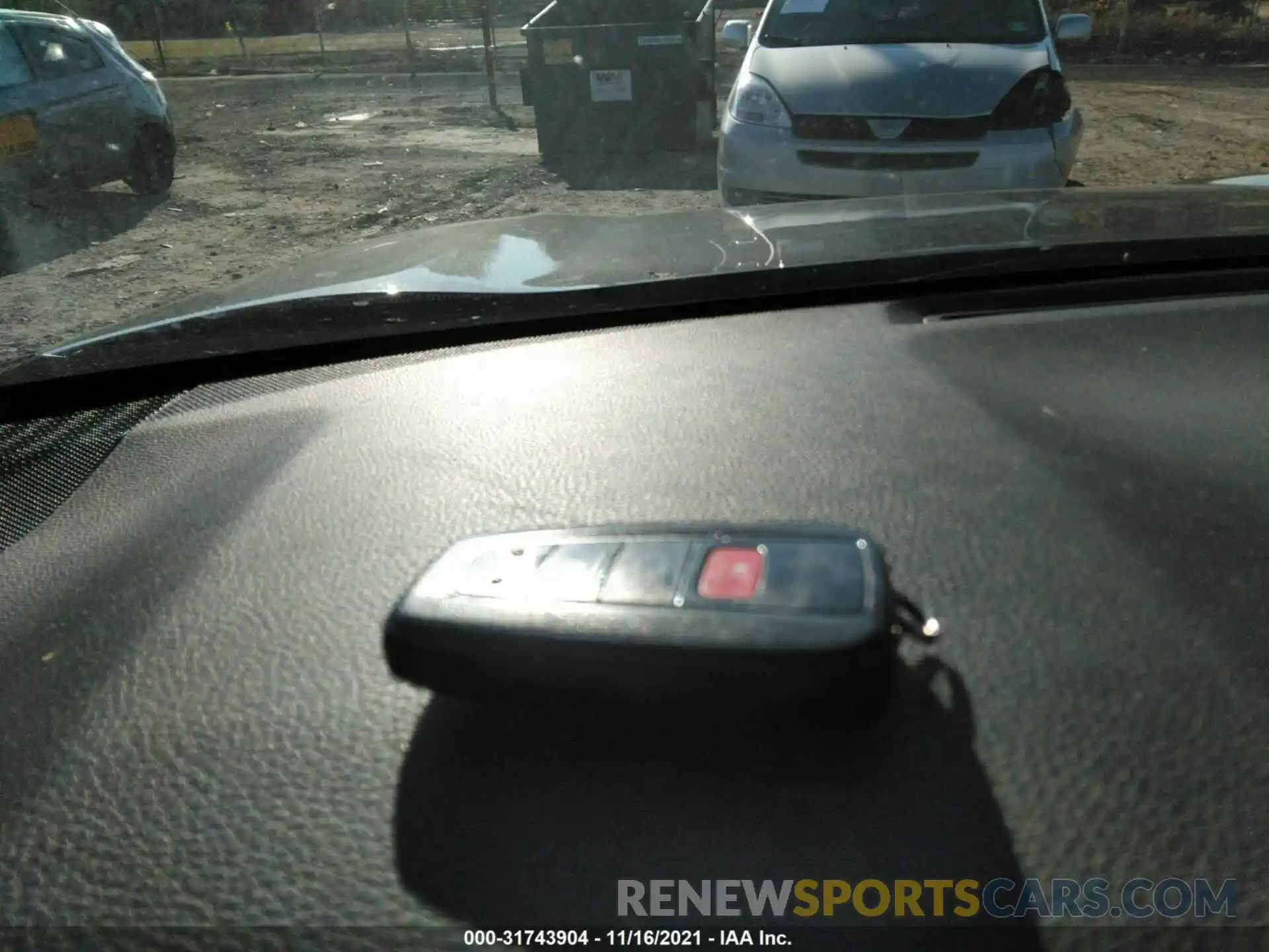 11 Photograph of a damaged car JTMP1RFV8KJ007228 TOYOTA RAV4 2019