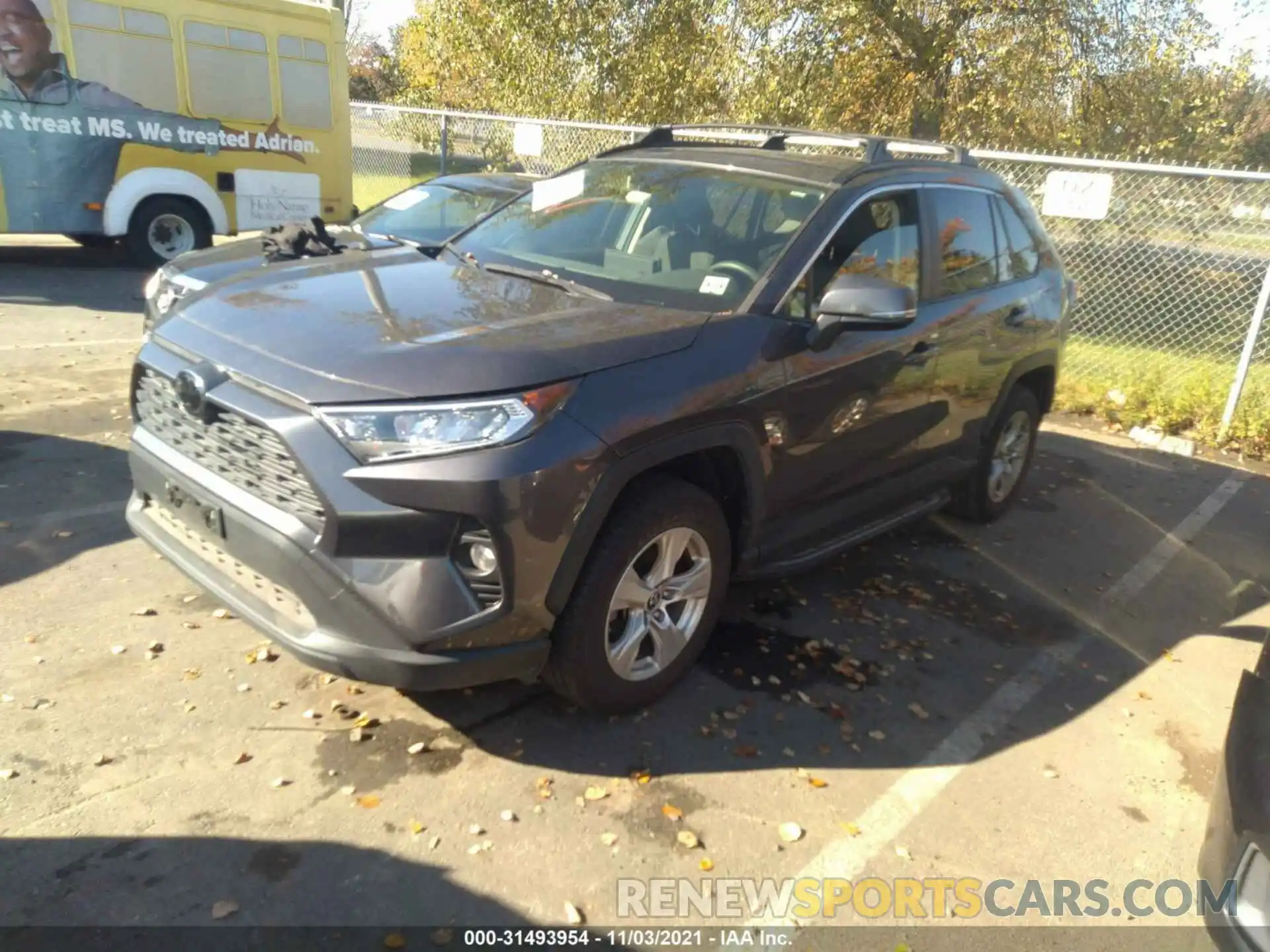 2 Photograph of a damaged car JTMP1RFV8KJ008217 TOYOTA RAV4 2019