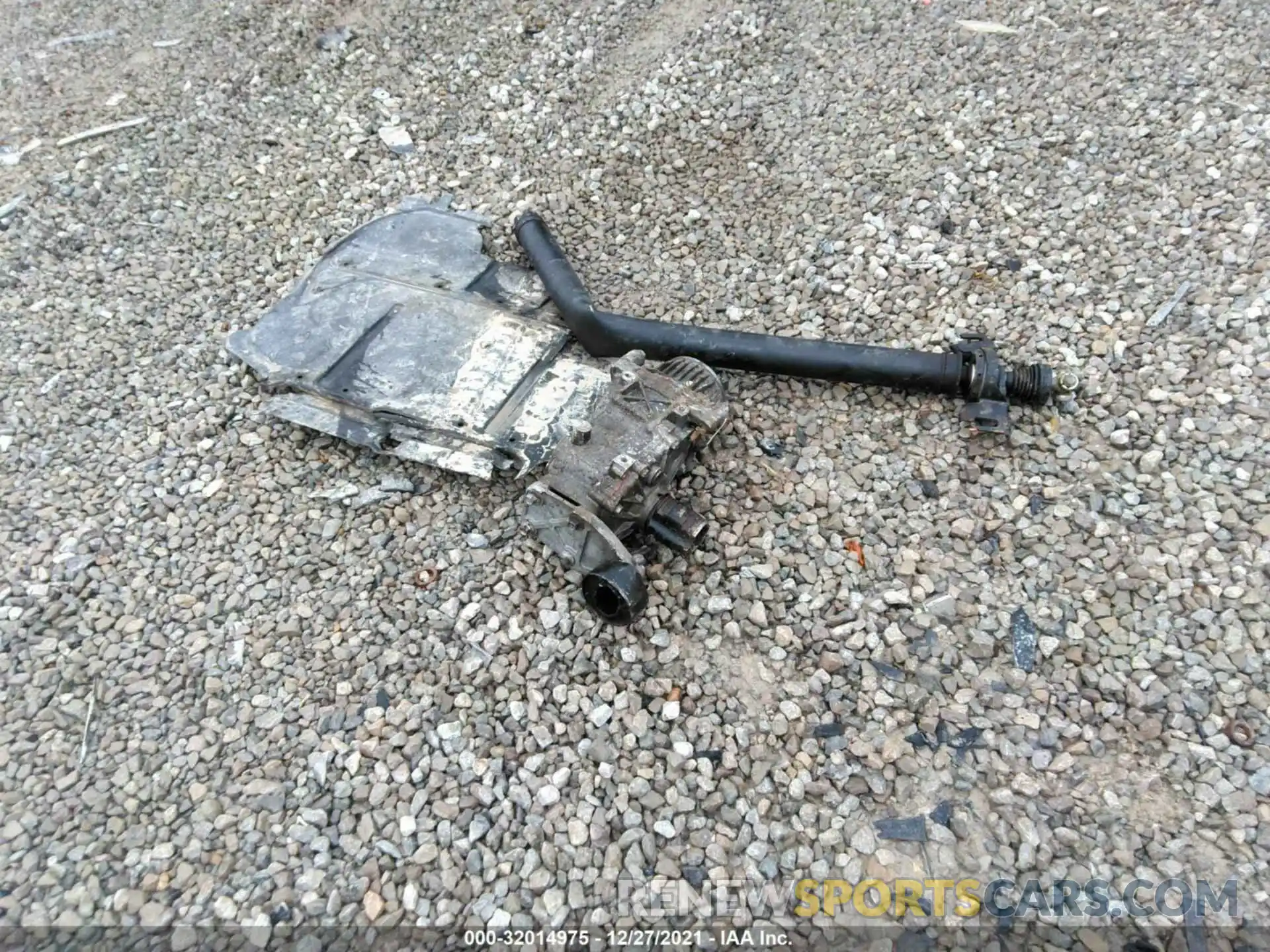 12 Photograph of a damaged car JTMP1RFV8KJ009898 TOYOTA RAV4 2019