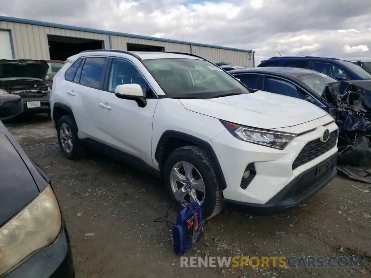 1 Photograph of a damaged car JTMP1RFV8KJ019234 TOYOTA RAV4 2019