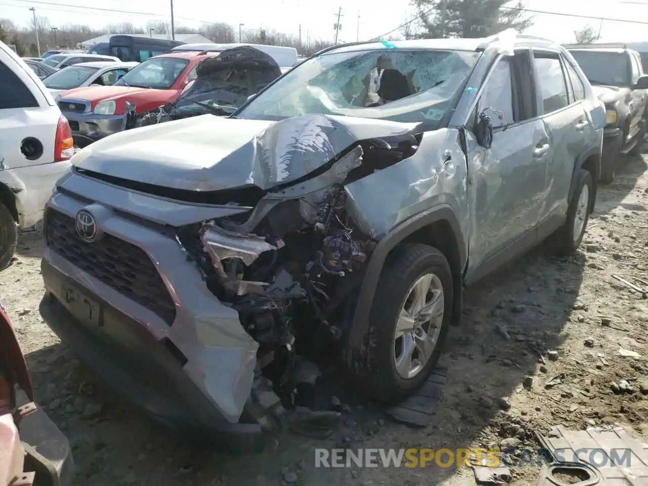 2 Photograph of a damaged car JTMP1RFV8KJ019668 TOYOTA RAV4 2019