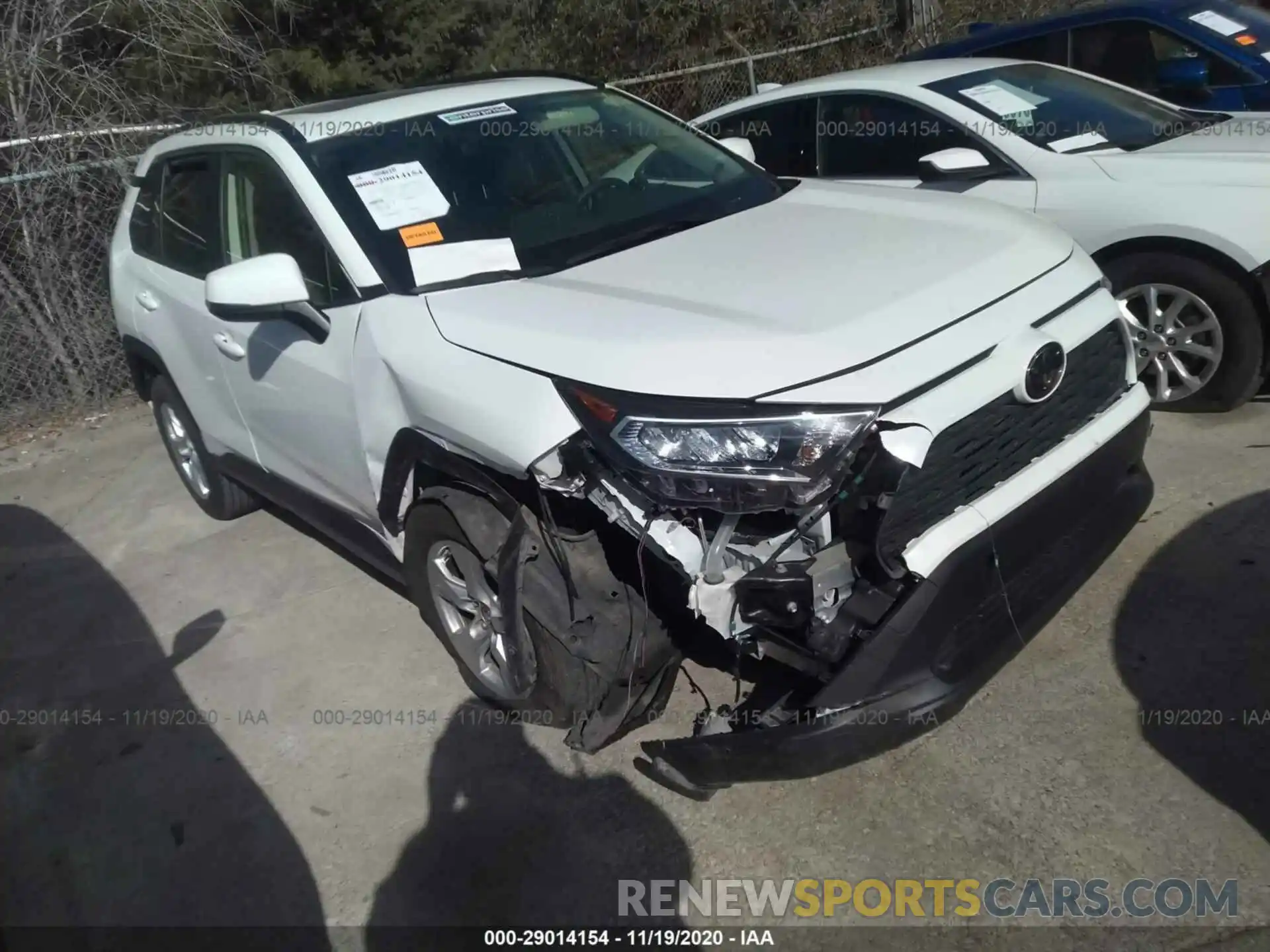 1 Photograph of a damaged car JTMP1RFV9KD003140 TOYOTA RAV4 2019