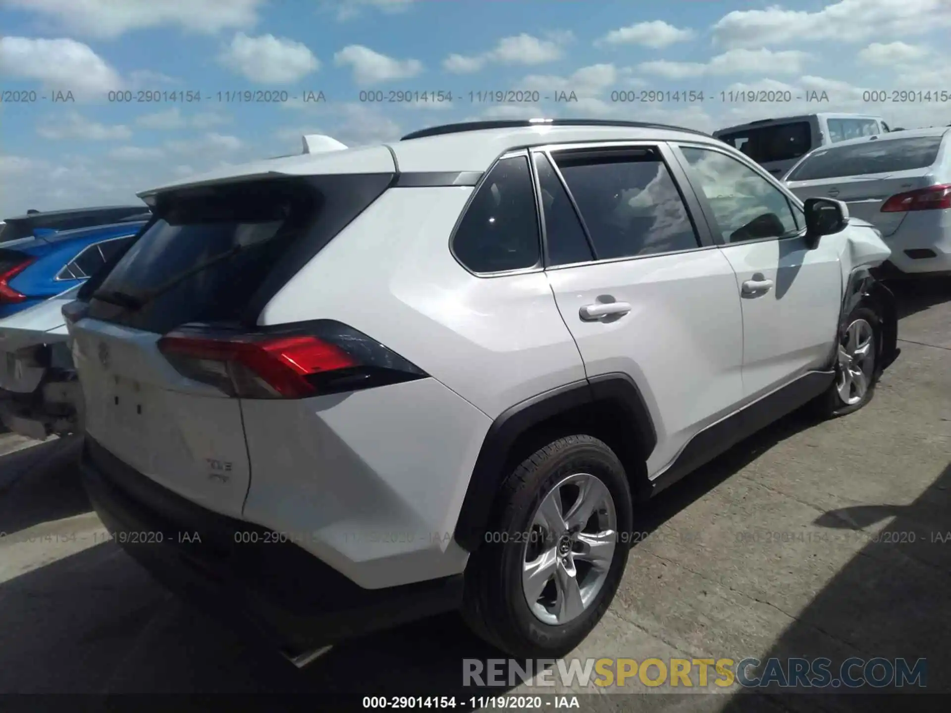 4 Photograph of a damaged car JTMP1RFV9KD003140 TOYOTA RAV4 2019